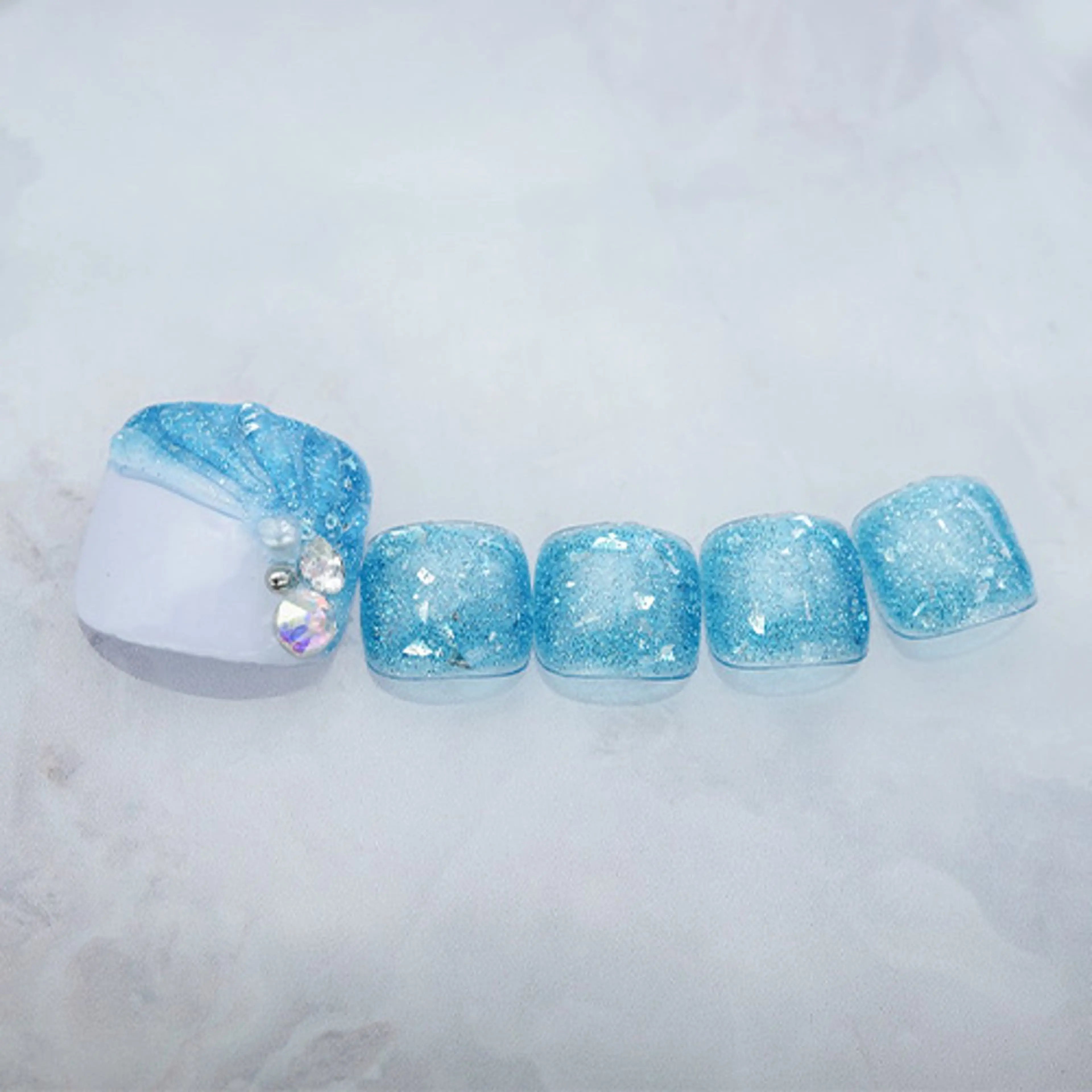 ネイル フットネイル はあとねいる 盛岡青山店のネイルデザイン