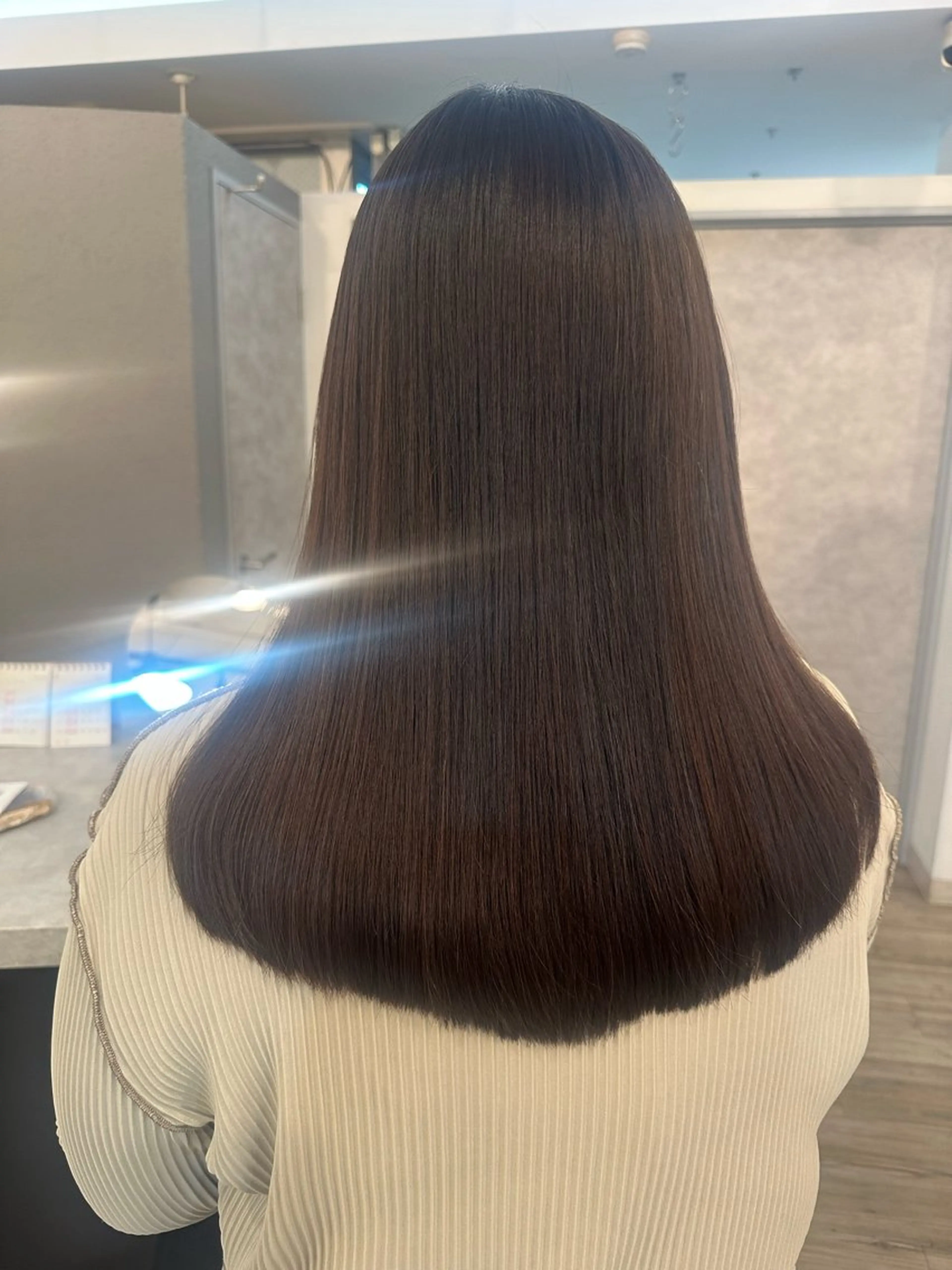 ロング 縮毛矯正 カット 縮毛矯正 トリートメント sato ayaka |透明感カラー🫧のヘアスタイル