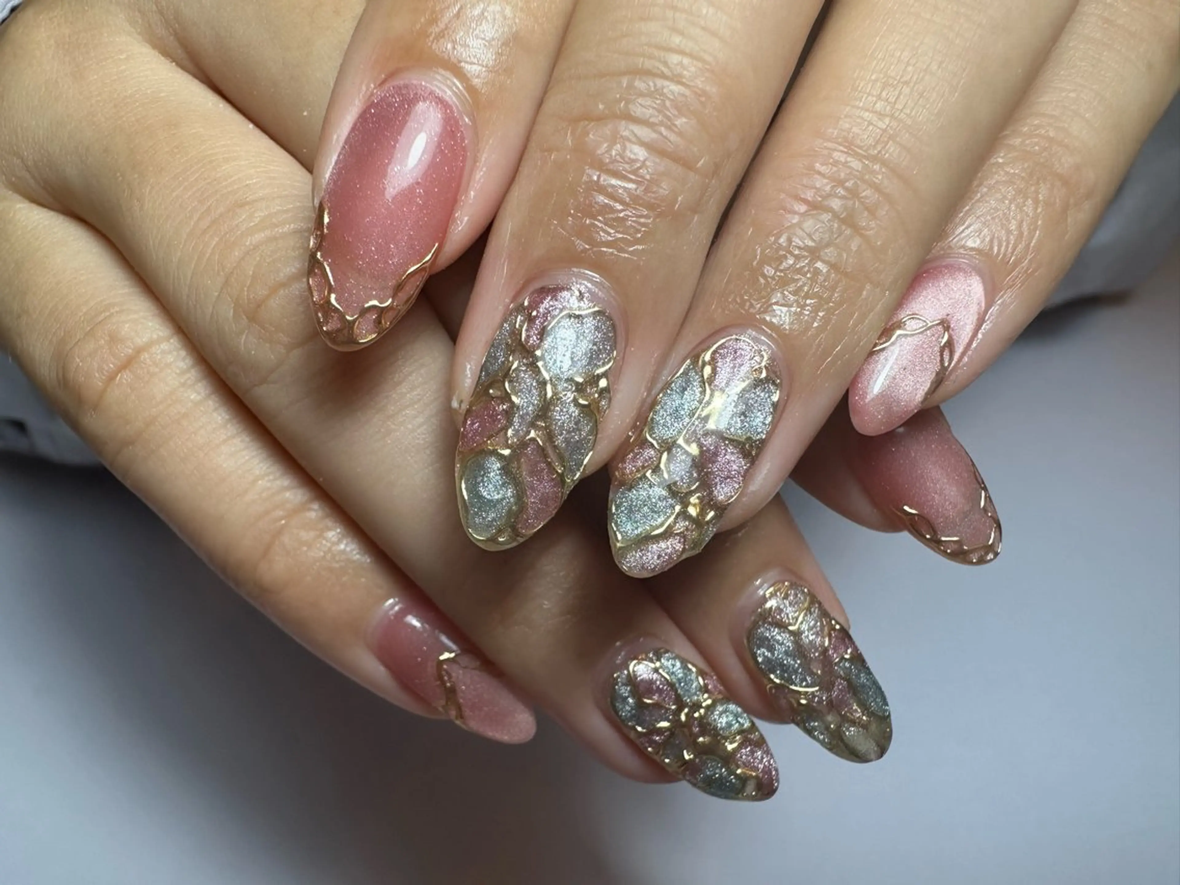 ミディアム ハンドネイル shandy nail所属・shandy nailのネイルデザイン