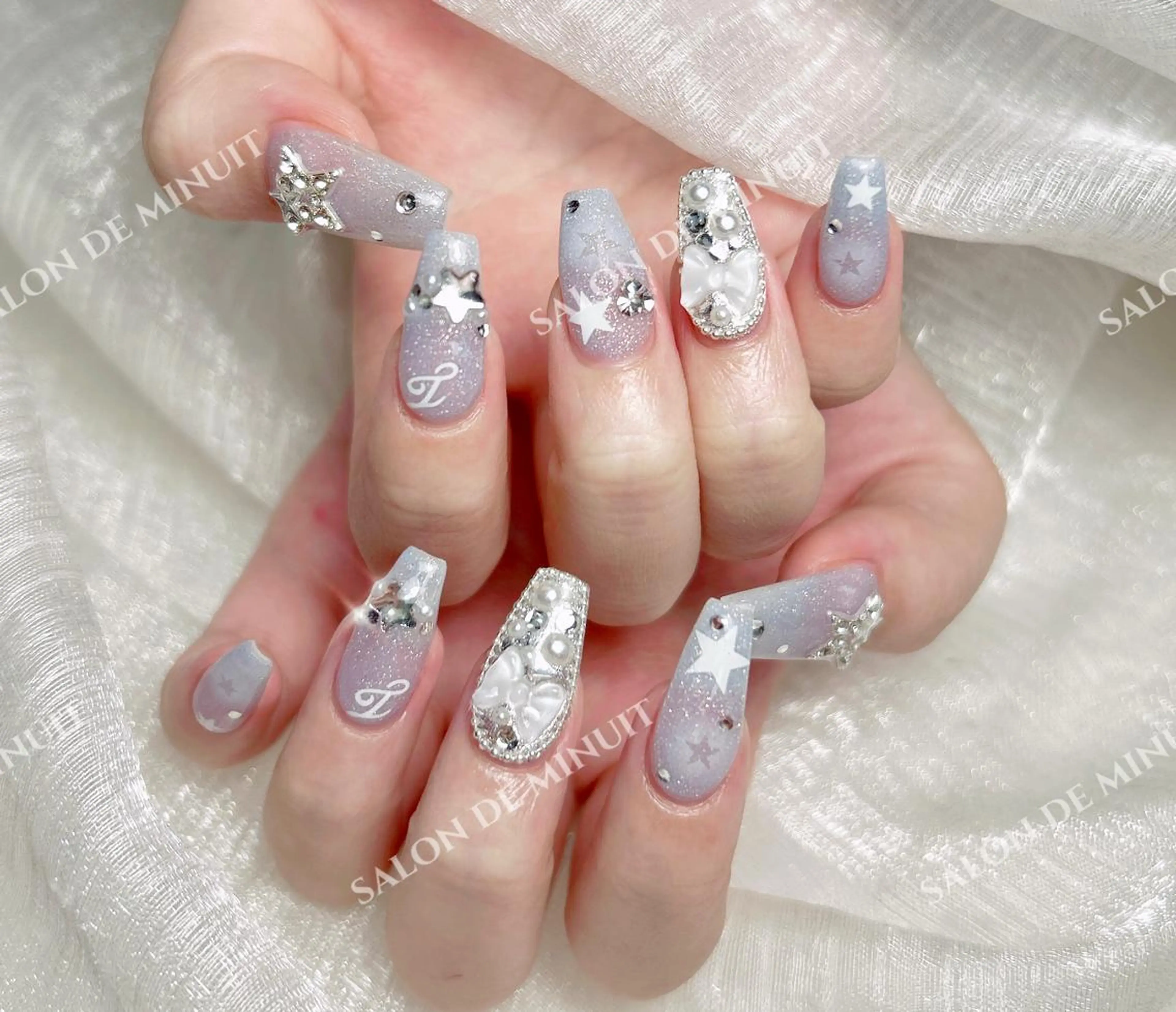 ネイル ハンドネイル ハンドケア Salon de Minuit🦩のネイルデザイン