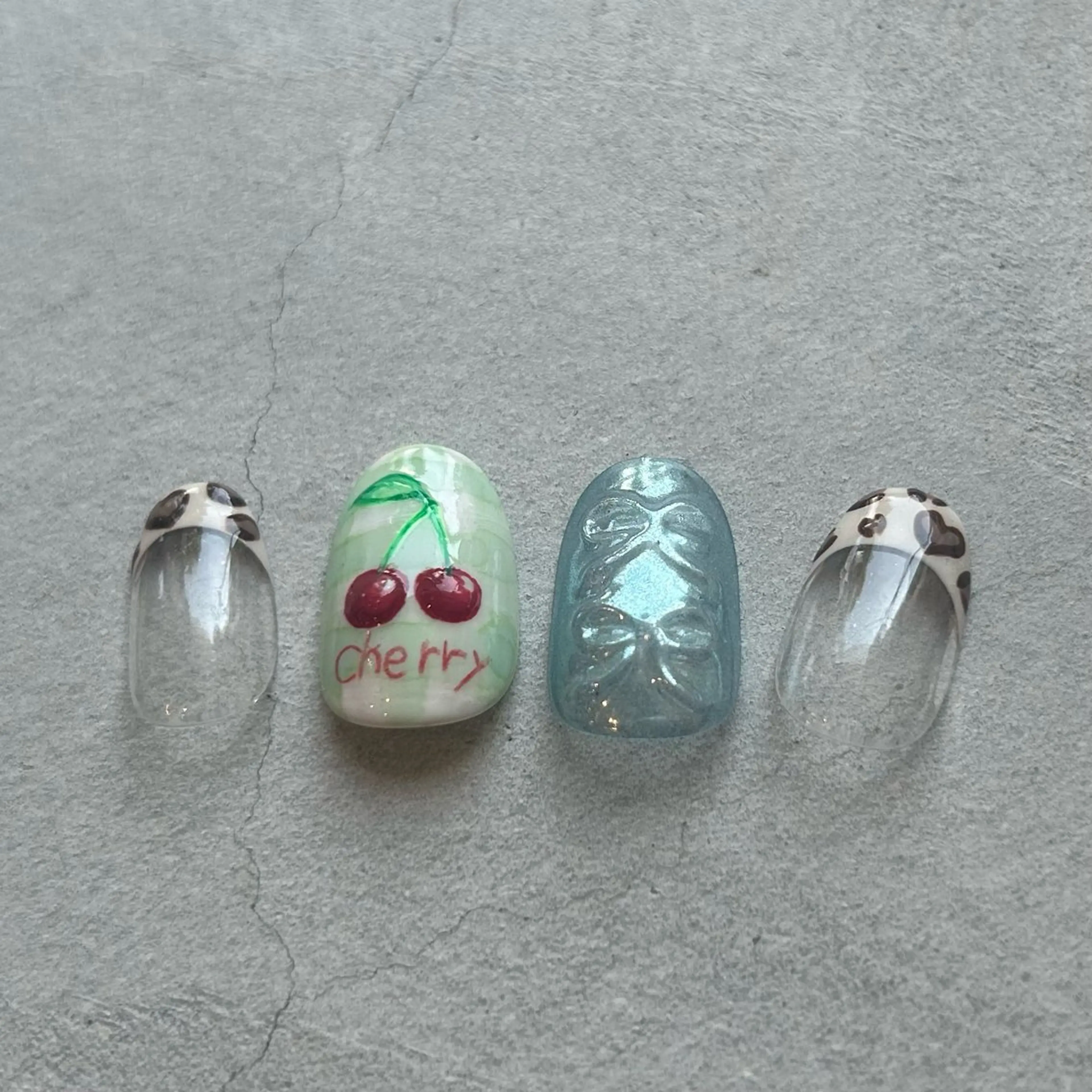 ネイル neo:i所属・neo:i 🎀Ayaのネイルデザイン