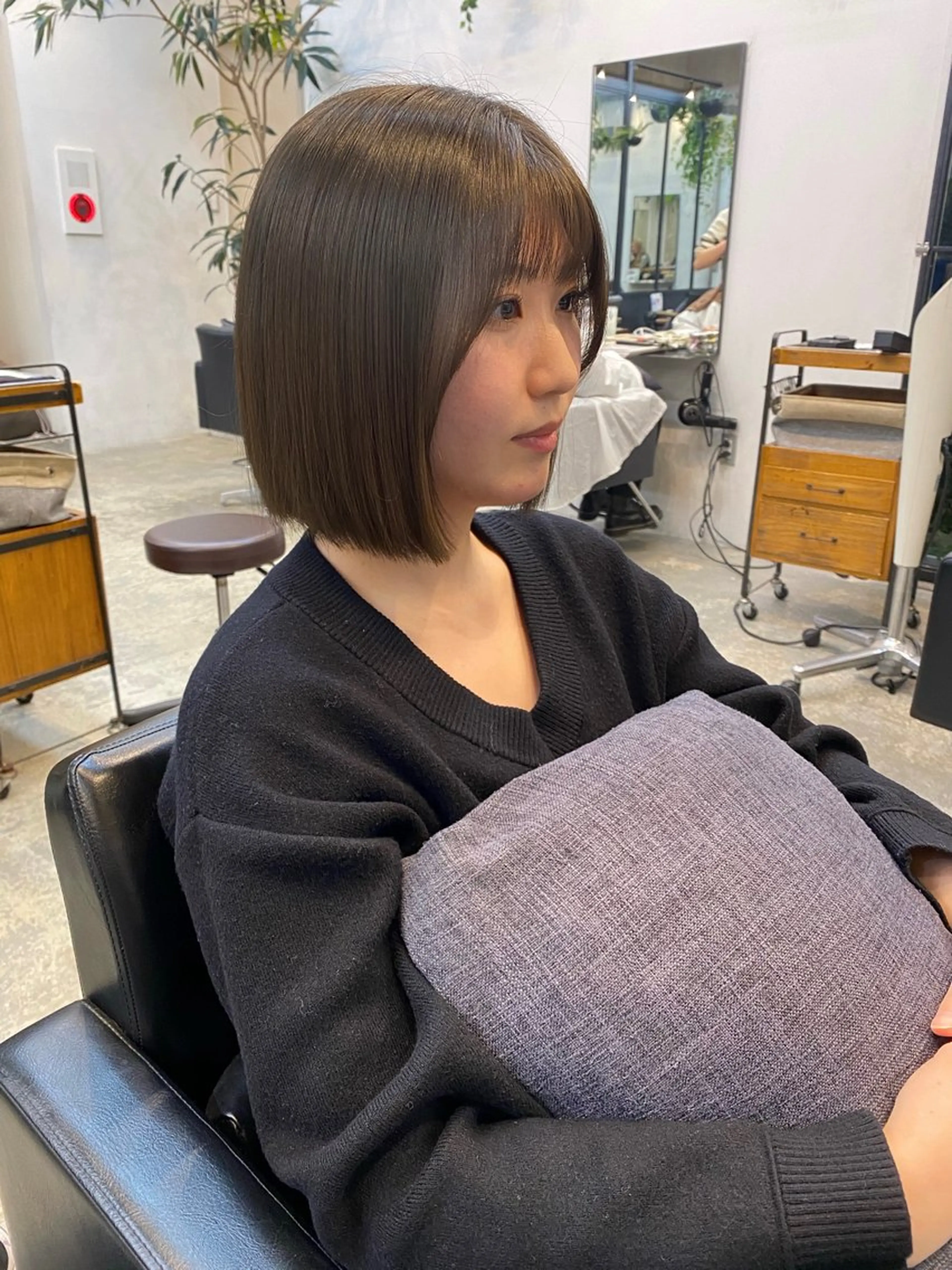 ミディアム アッシュ ピンクブラウン Belle銀座並木通り店所属・井手草一朗/ パーマ/ハイライト◎のヘアスタイル