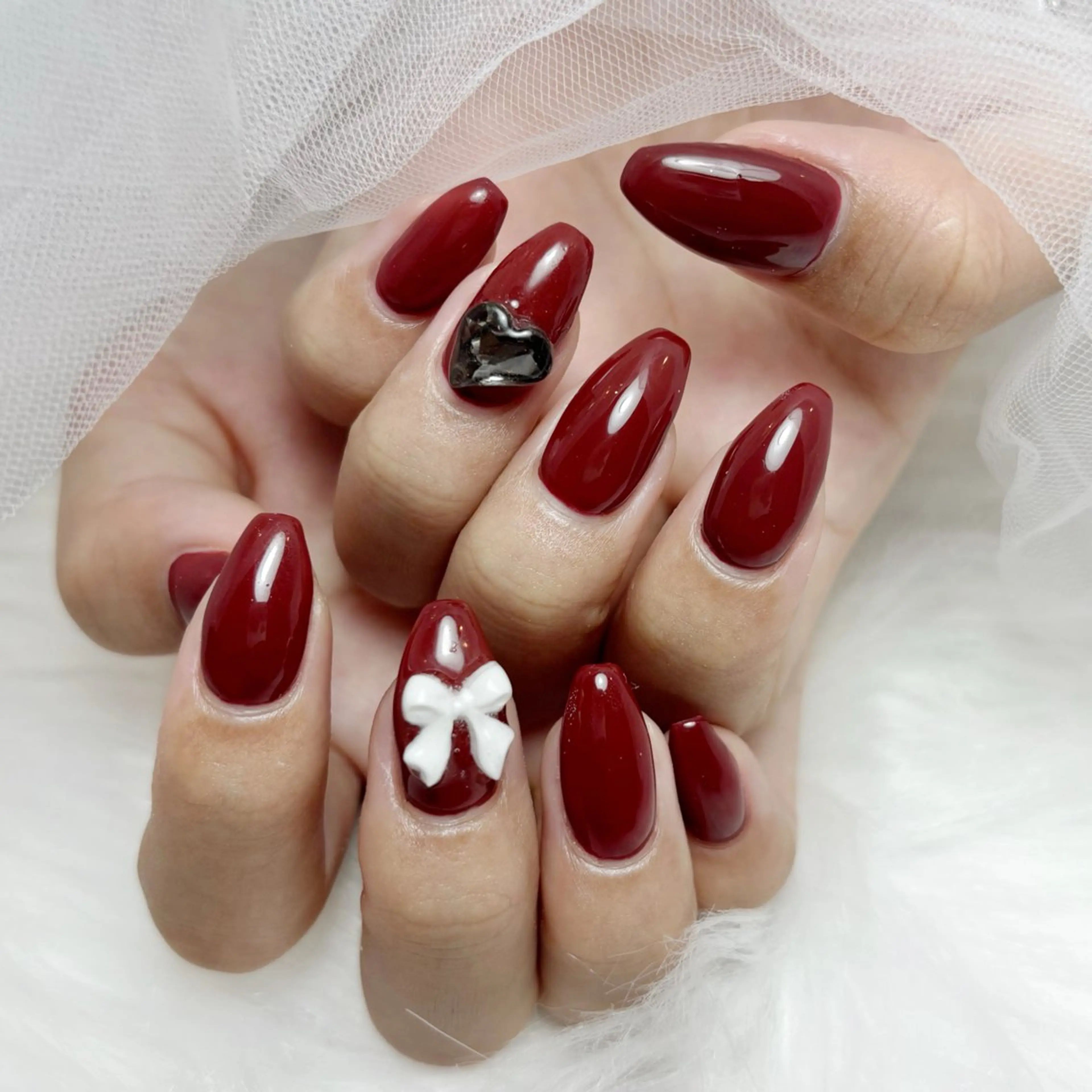 セミロング ハンドネイル Conjunim MAMI🎀✨のネイルデザイン