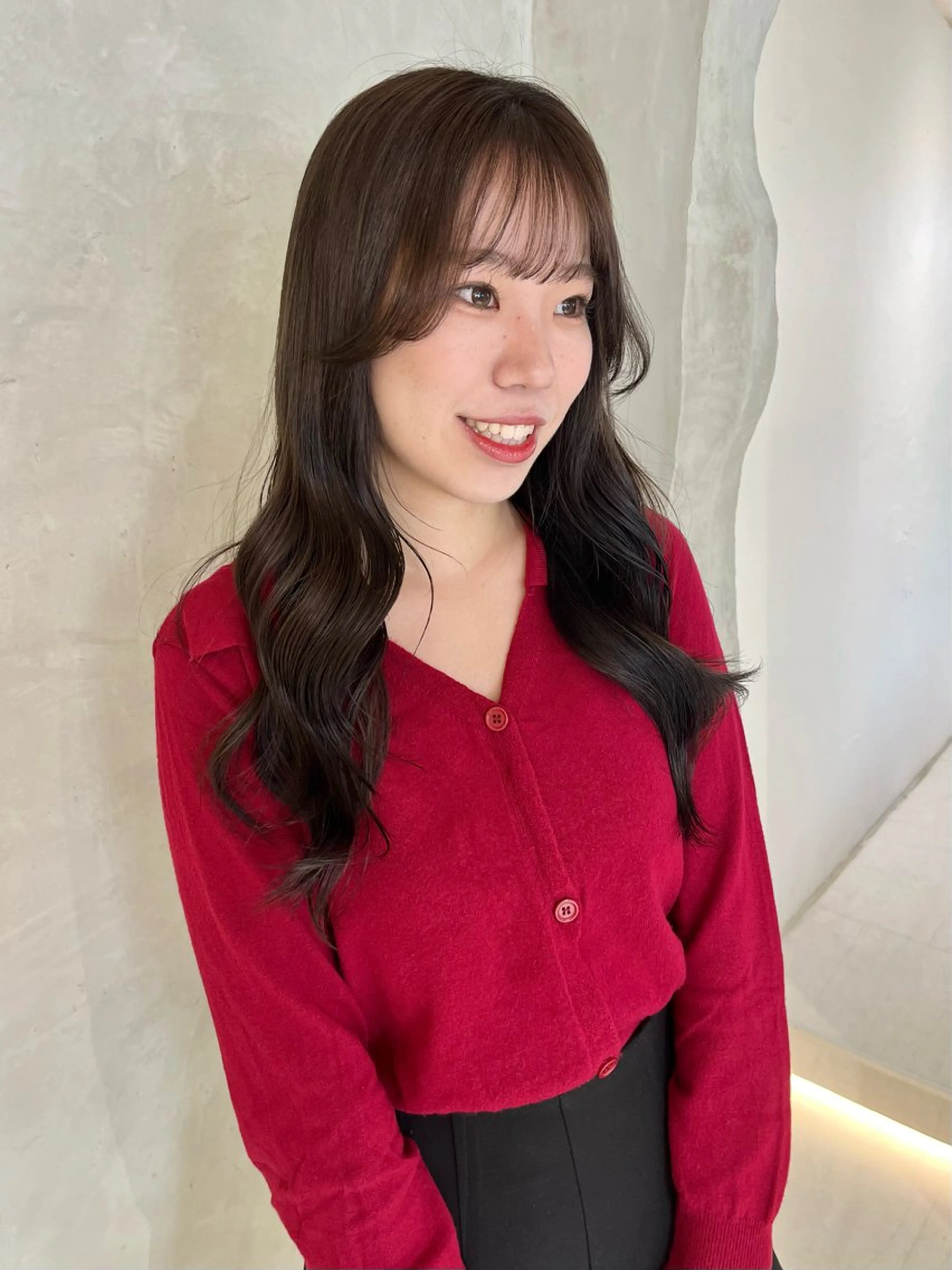 ロング カラー ベージュカラー ブリーチ 透明感カラー ブリーチなしカラー カット ヘアカラー トリートメント effect横浜所属・切りっぱなしボブ/ 艶カラー/綾莉のヘアスタイル