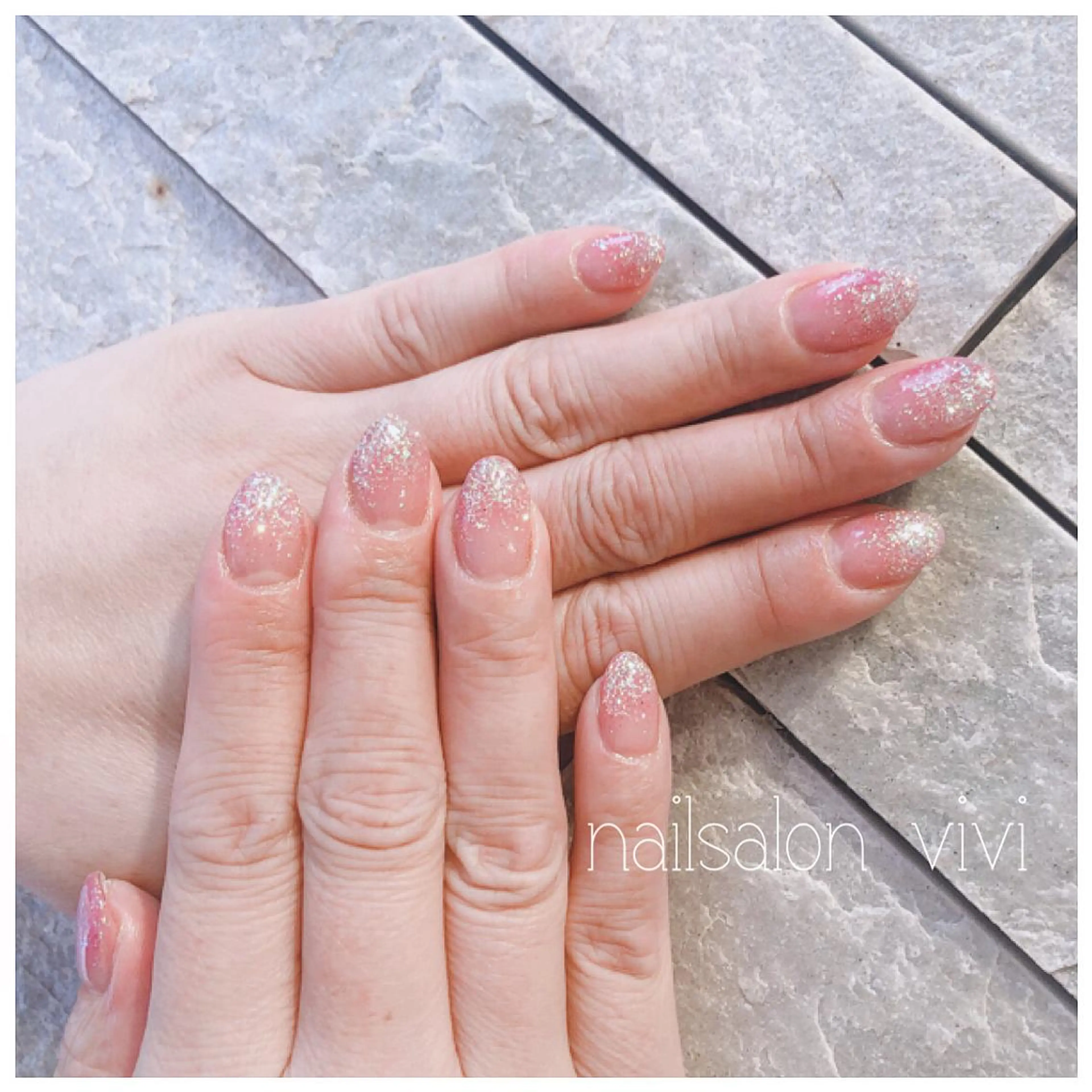 ネイル ＶＩＶＩ nailsalonのネイルデザイン