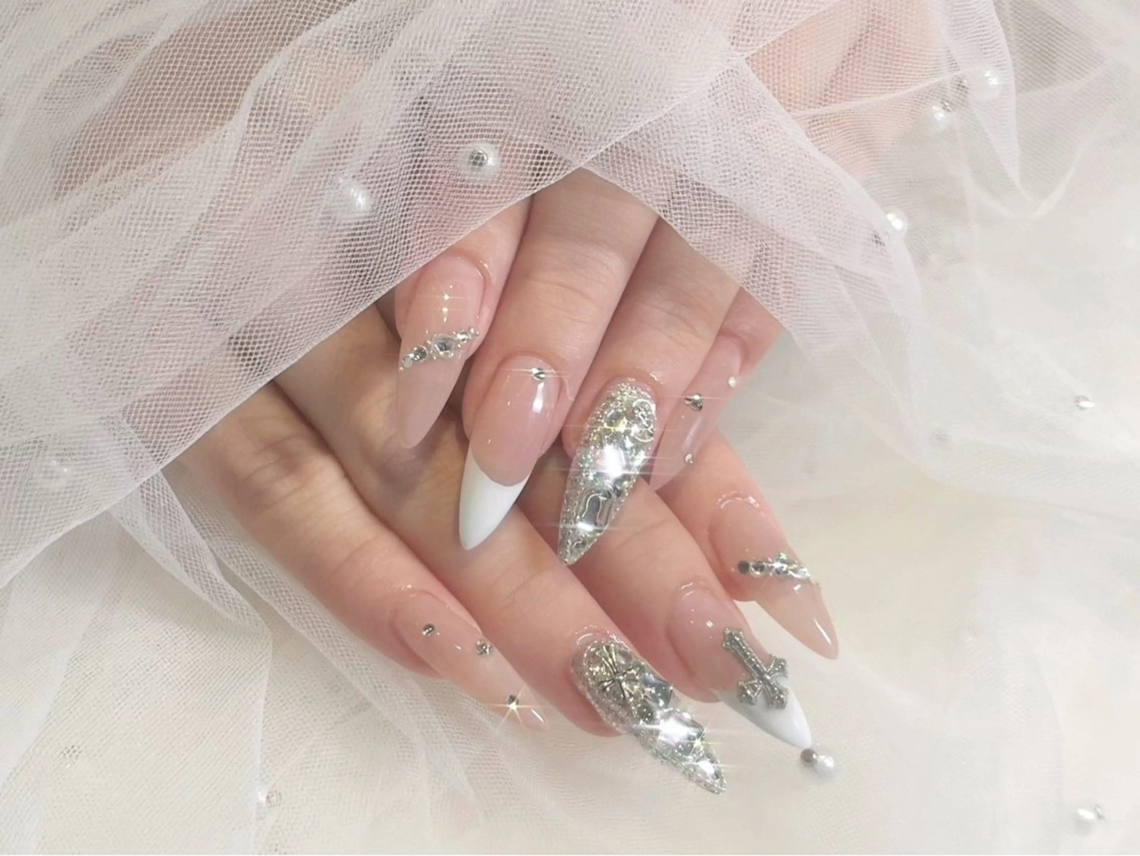 ネイル ハンドネイル 💖長さ出し＆ 韓国ネイルaya💖のネイルデザイン