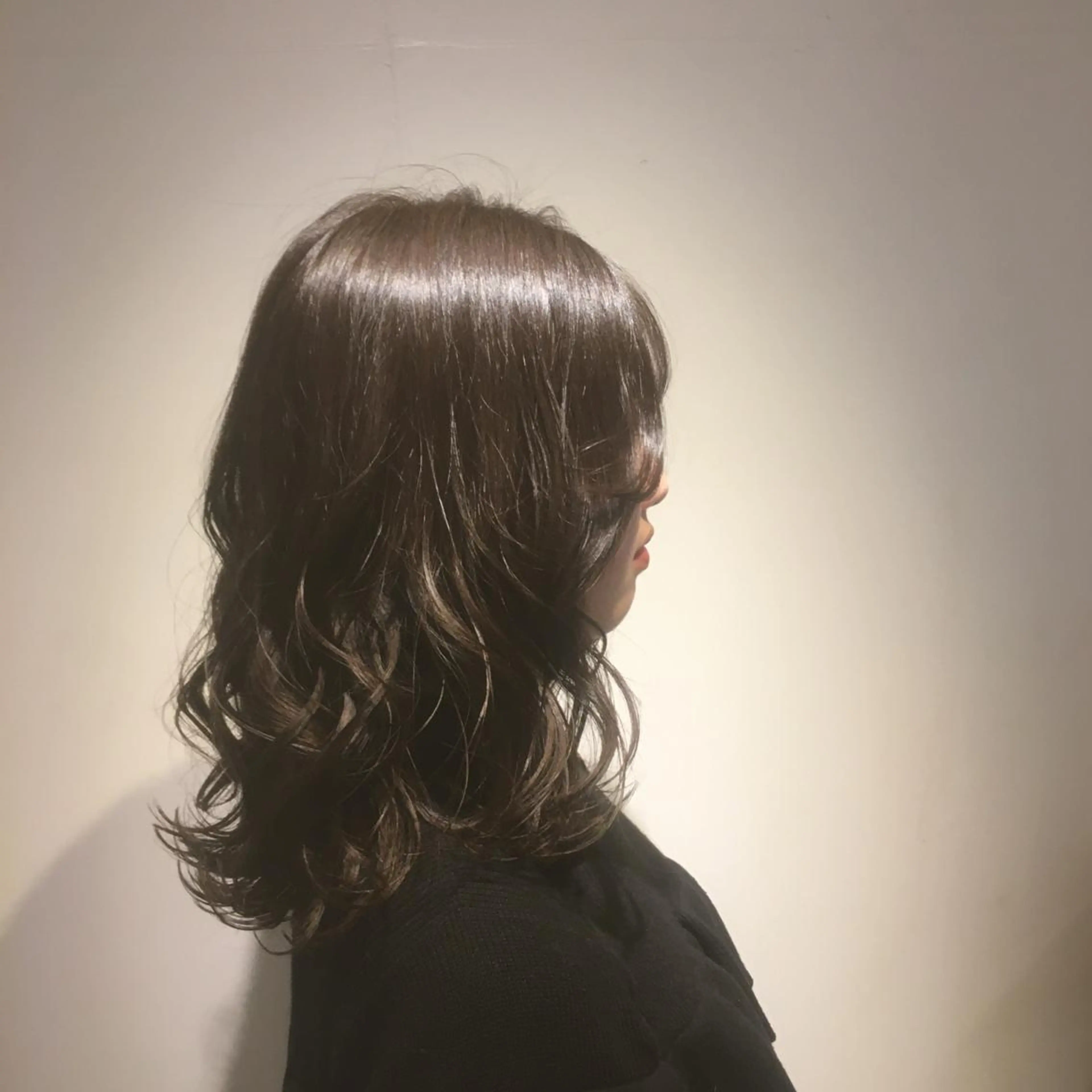 ミディアム カラー カット ヘアカラー トリートメント しのはら まどかのヘアスタイル