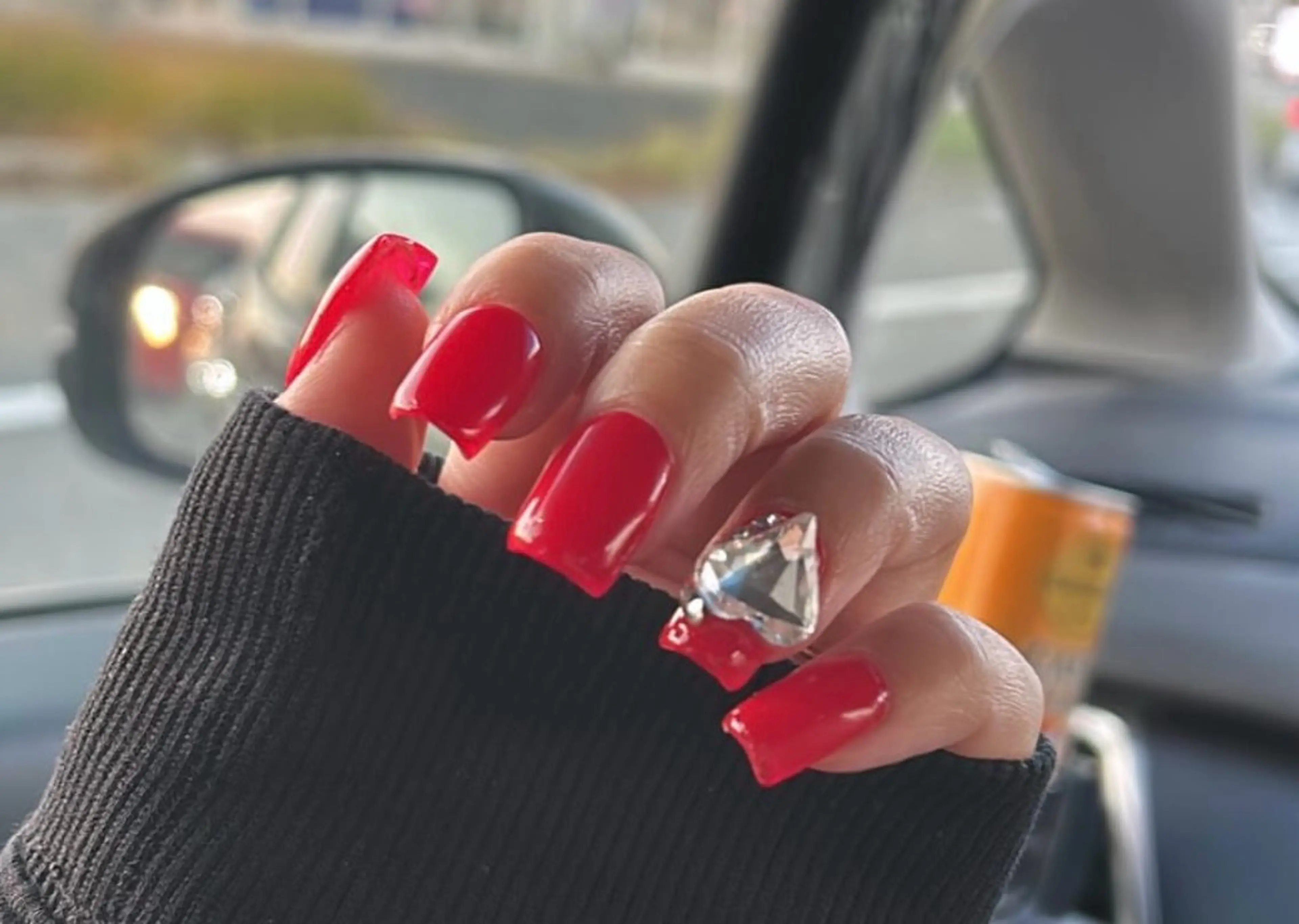 ネイル hohomi .のネイルデザイン