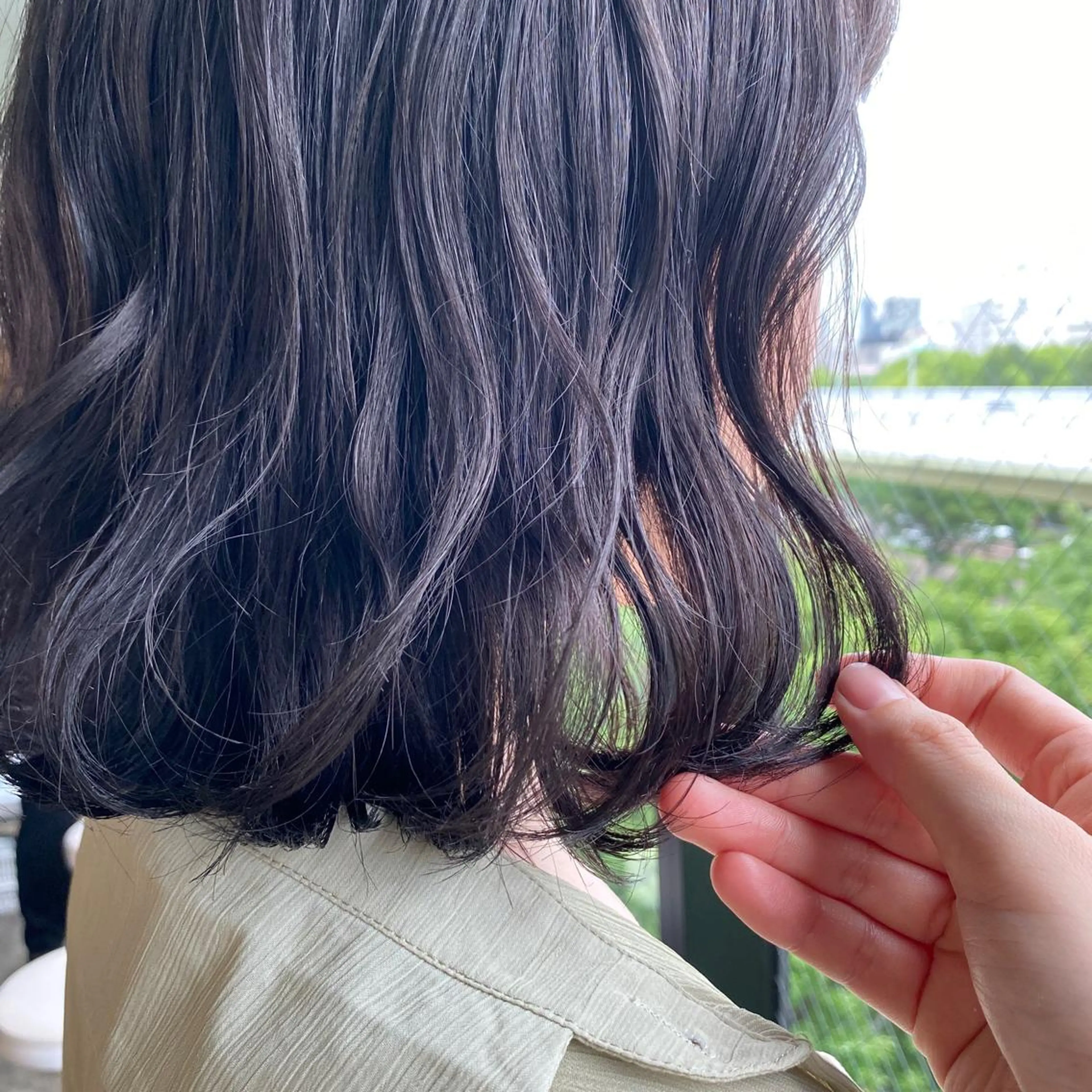 ミディアム カラー ヘアカラー トリートメント 🌼透明感艶カラー オリーブ🌼河村咲のヘアスタイル