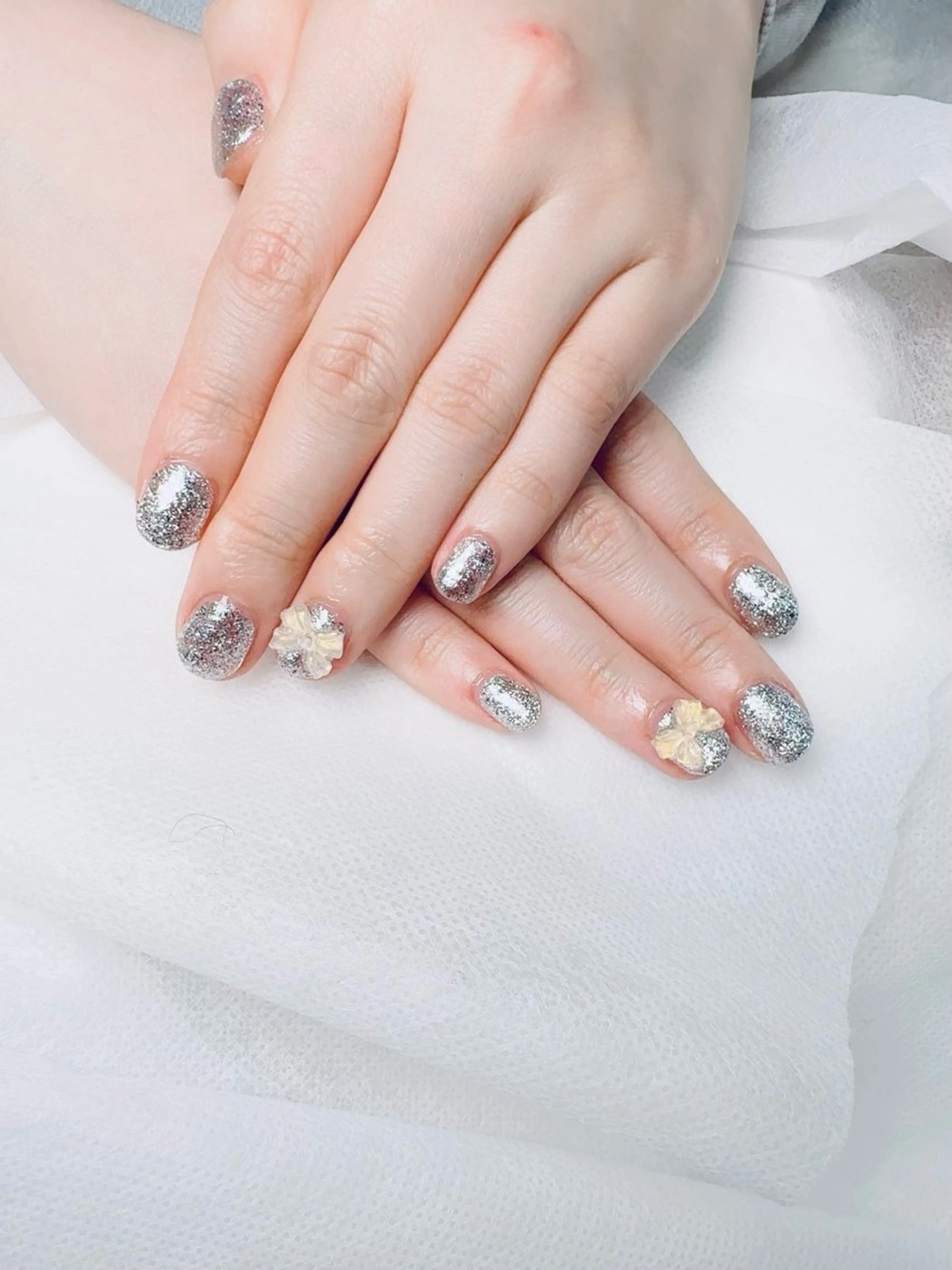 ネイル pink ladyサロン所属・べ にのネイルデザイン