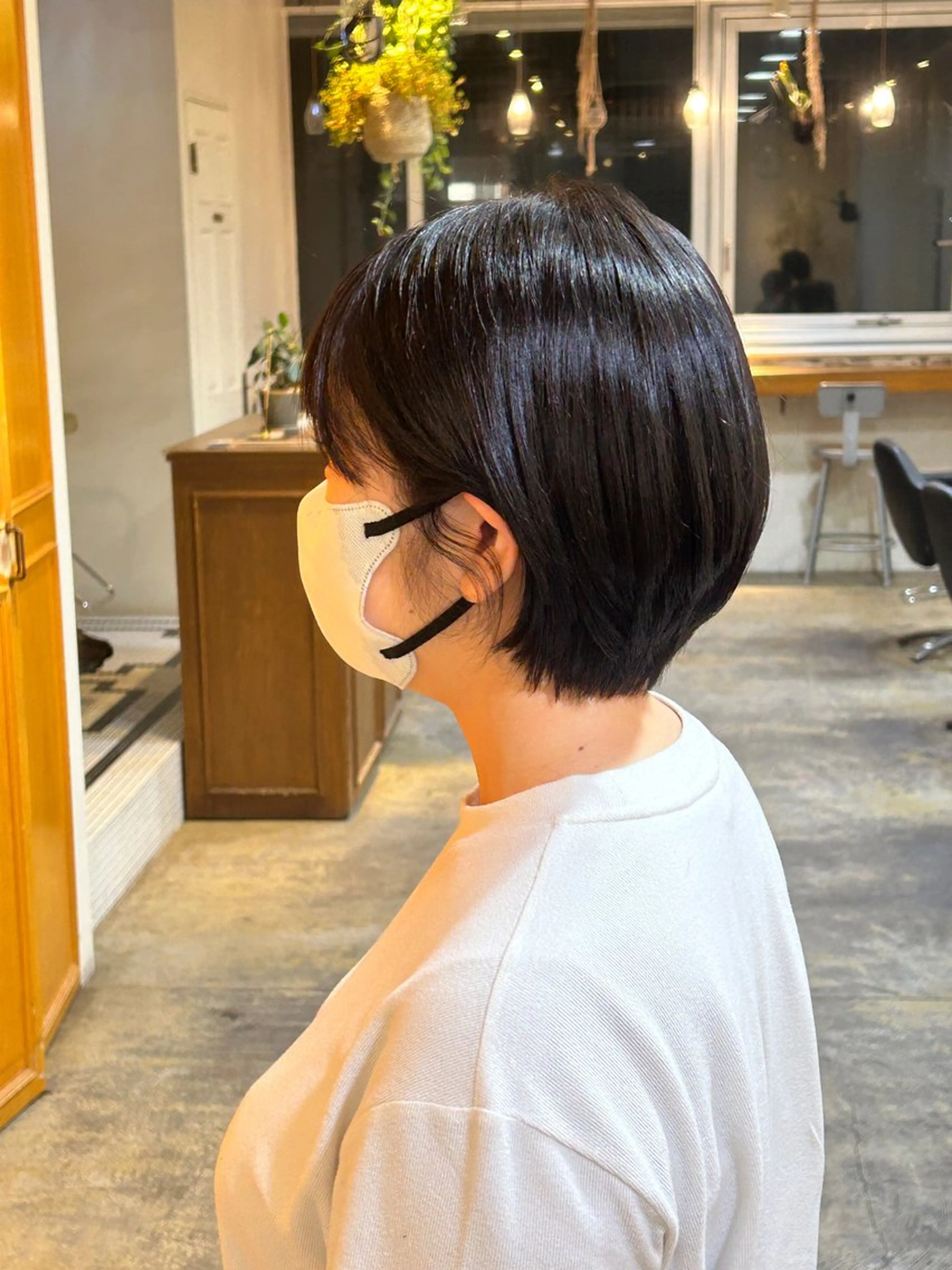 ショート カラー ナチュラル大人っぽい スタイル　MAORIのヘアスタイル