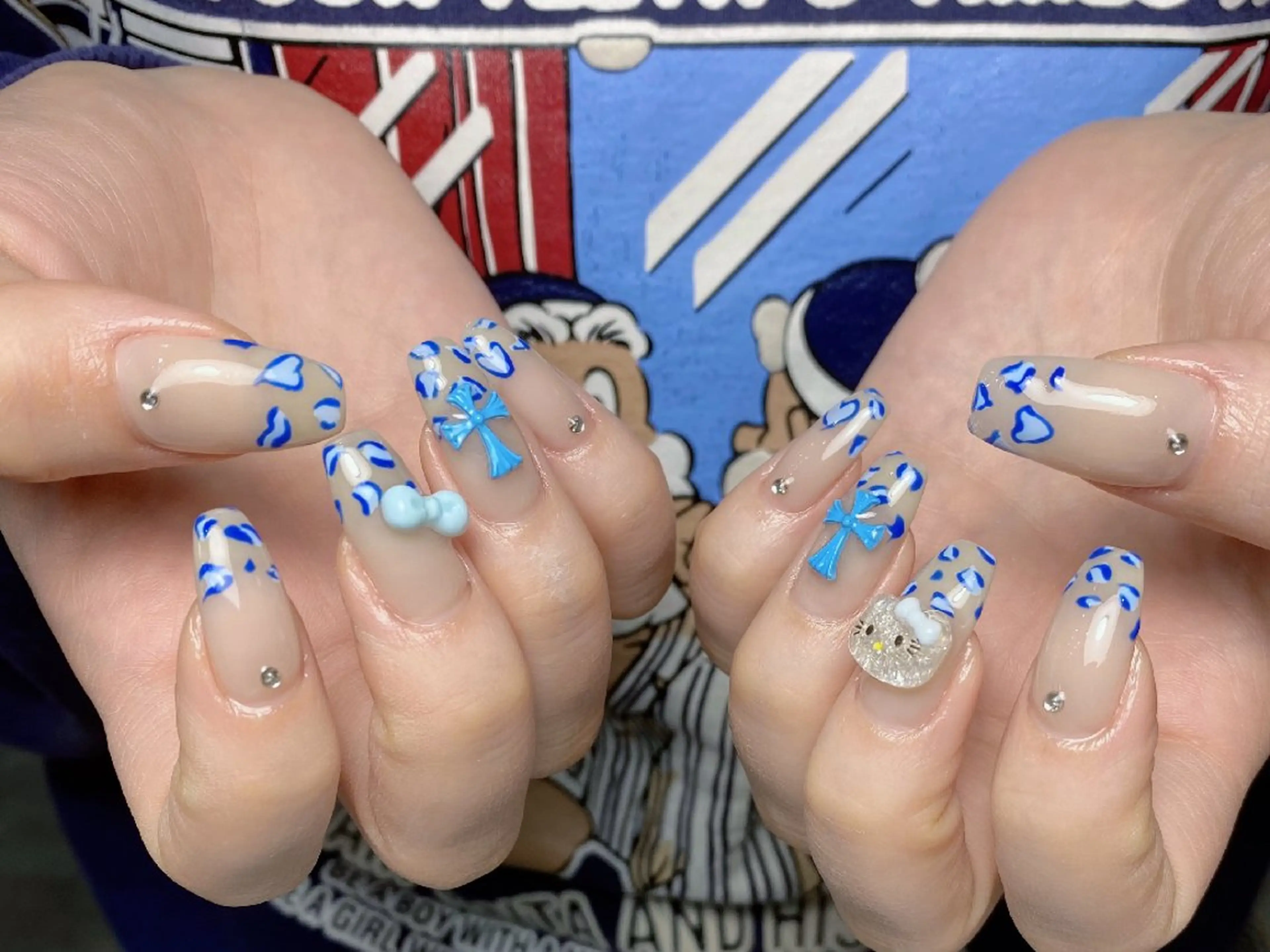 ネイル チークネイル フレンチネイル ジェルネイル ガラスフレンチ キラキラネイル ハンドネイル UM Nail Salonのネイルデザイン