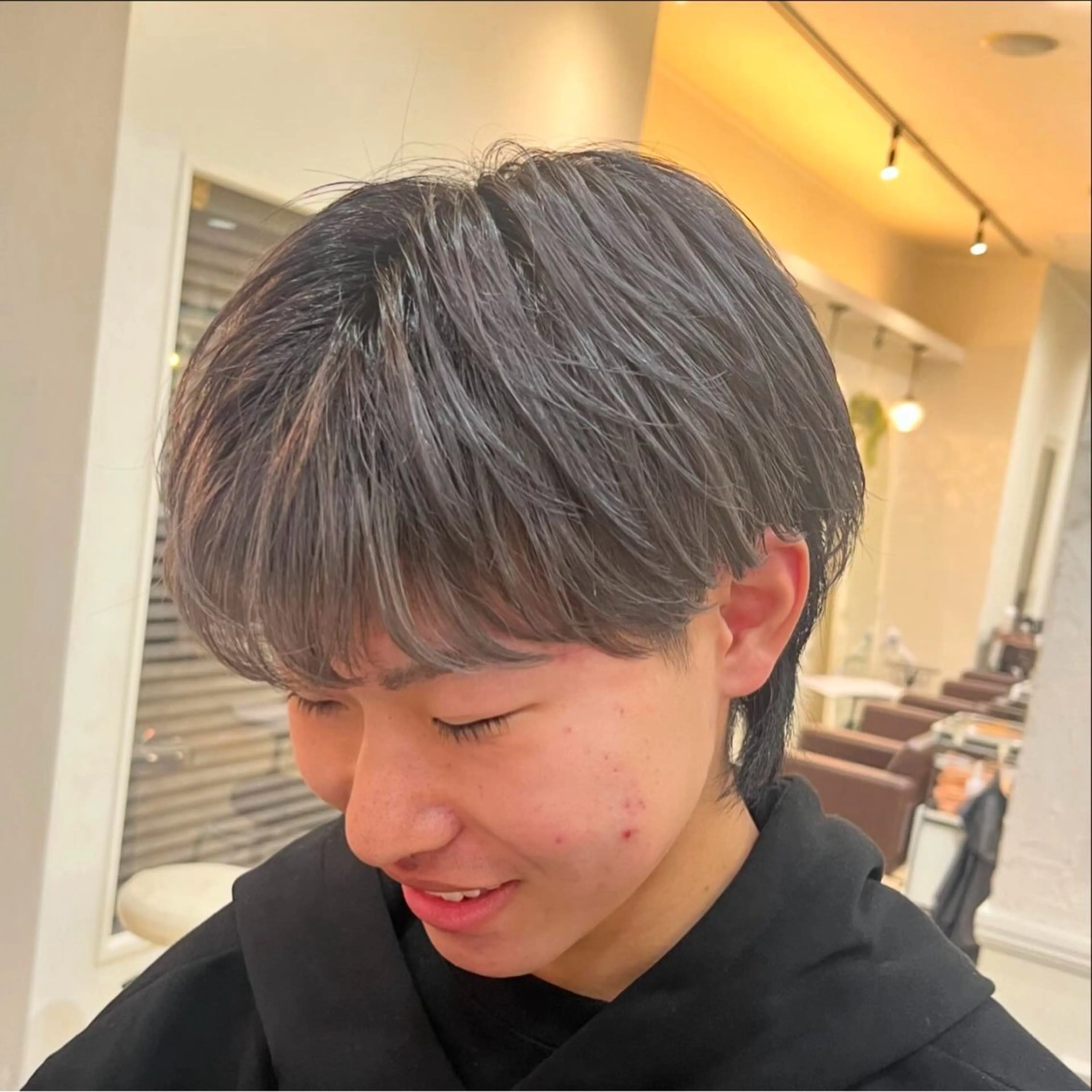 【平日20時​〜​限定‼️】ヘアカラー✨️(ブリーチなし)の写真