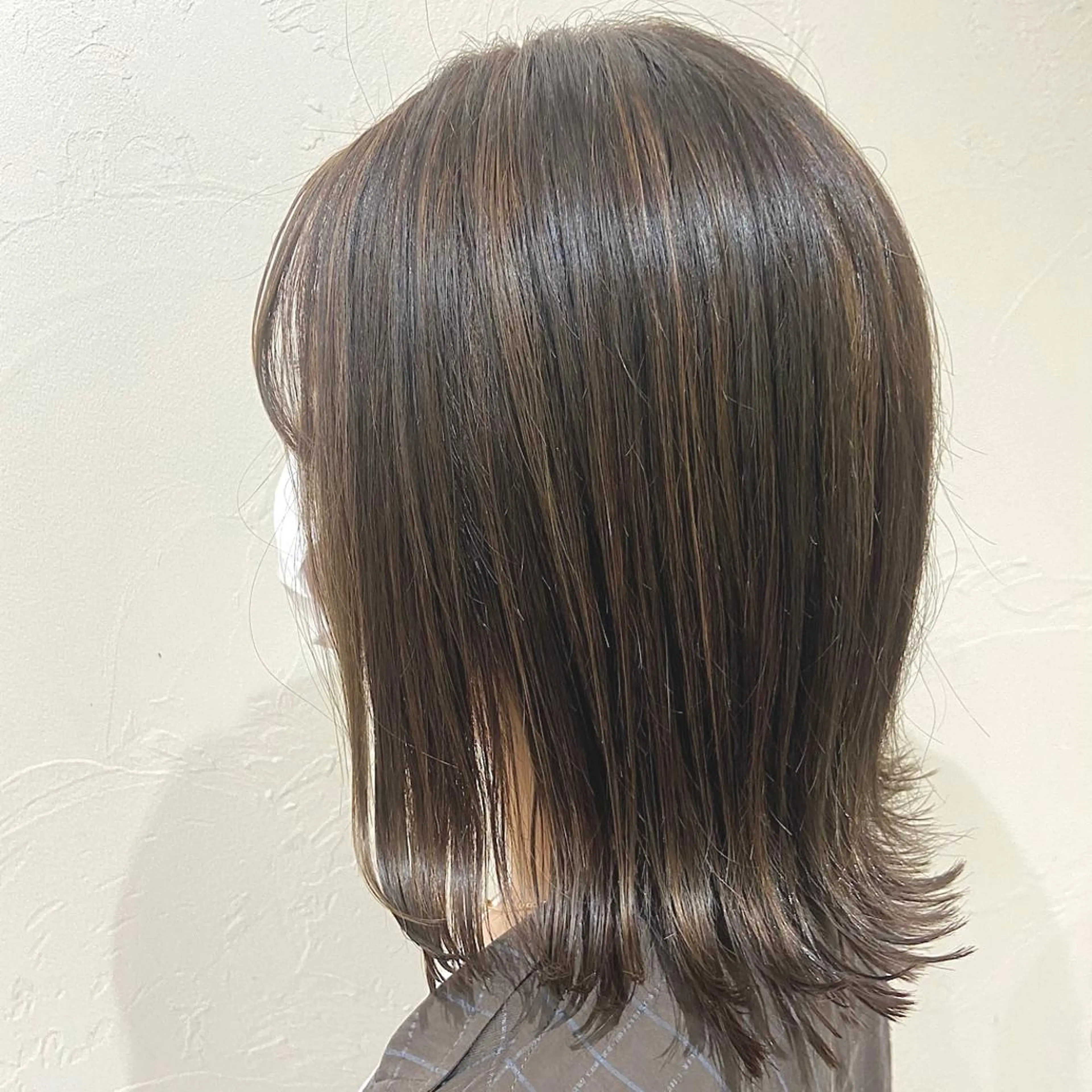 ミディアム 外ハネヘア アメリラブヘアー 土屋　洋平のヘアスタイル