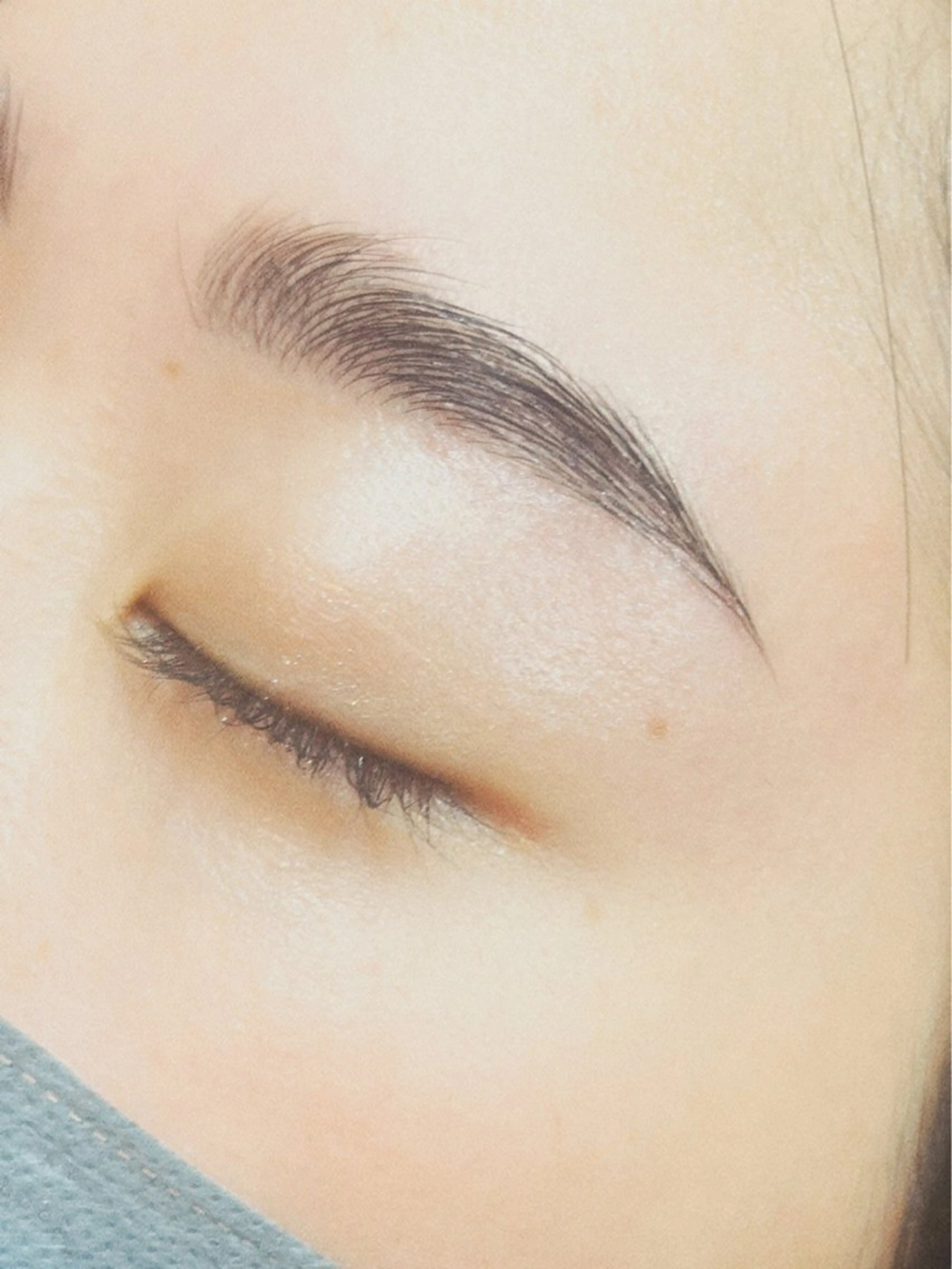 アイブロウ ハリウッドブロウリフト 眉毛ワックス脱毛 ワックス脱毛 眉カット pico所属・pico 守口 大日 門真 寝屋 摂津のマツエク・マツパデザイン