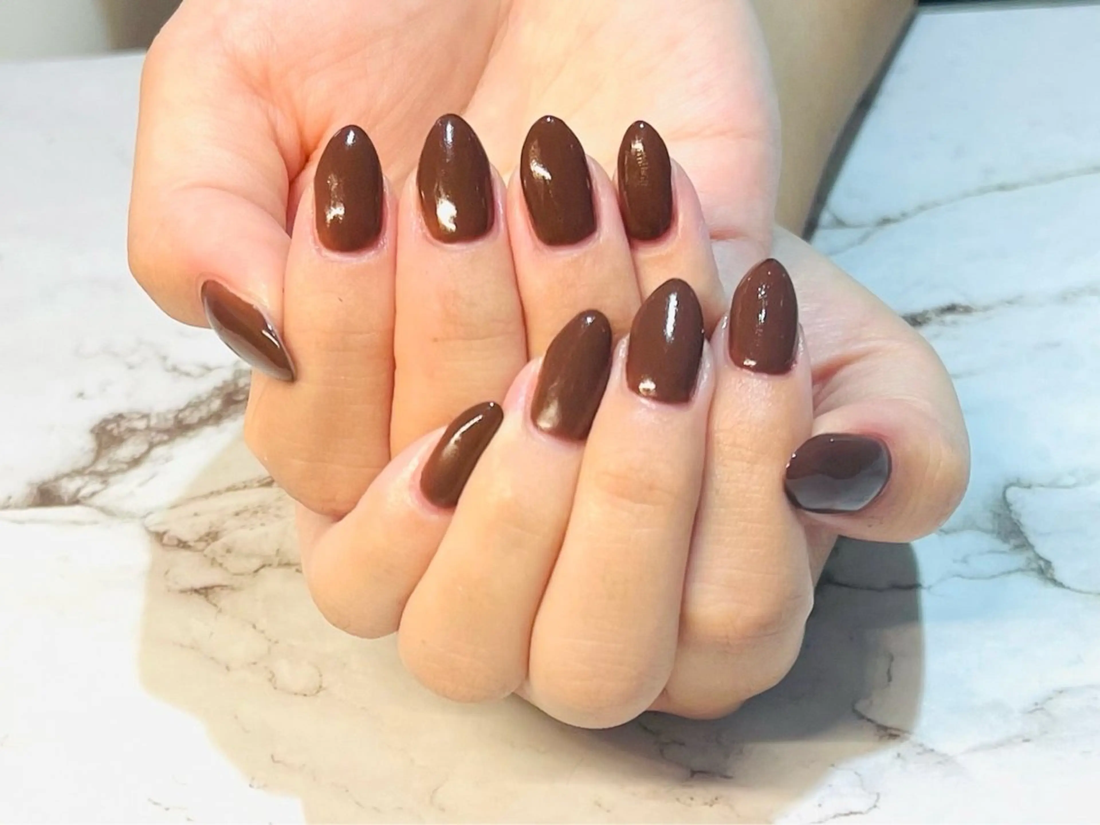 ネイル ワンカラーネイル 、 、の眉毛・アイブロウイメージ