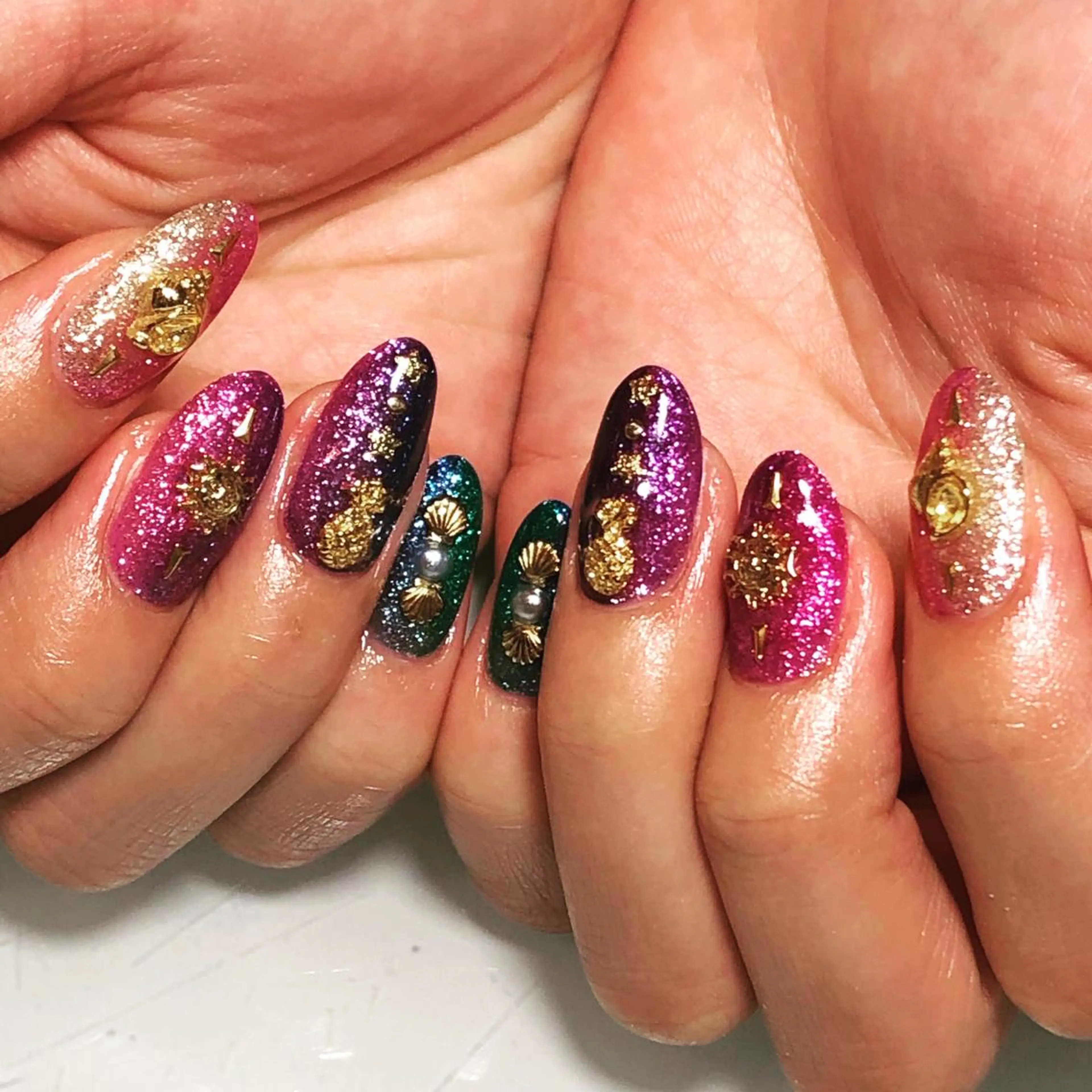 ネイル M nail はやまうららのネイルデザイン