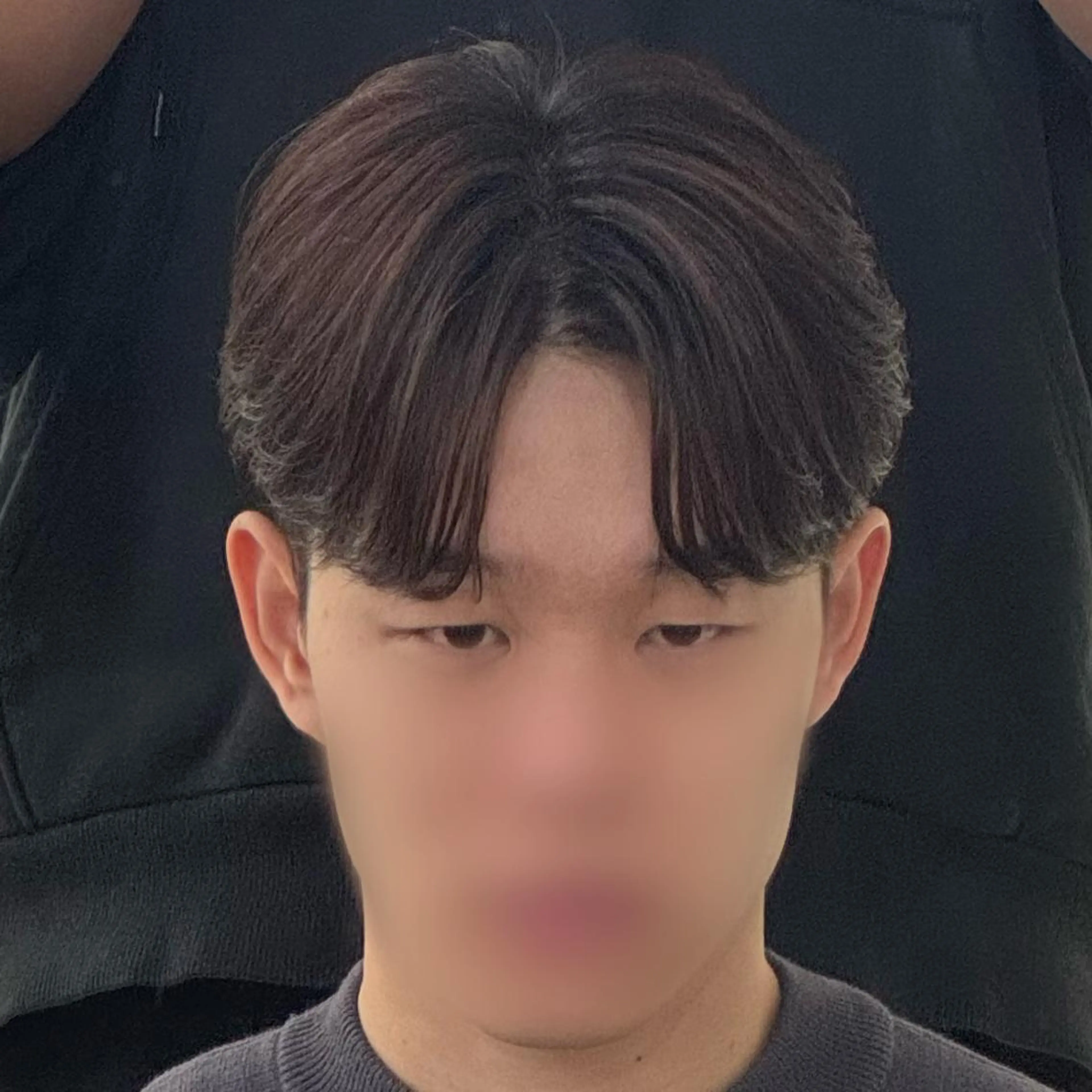 ショート カラー パーマ メンズ センターパート ダウンパーマ カルマパーマ メンズパーマ ニュアンスパーマ カット パーマ トリートメント ヘアセット Men's Eir Kodamaのヘアスタイル