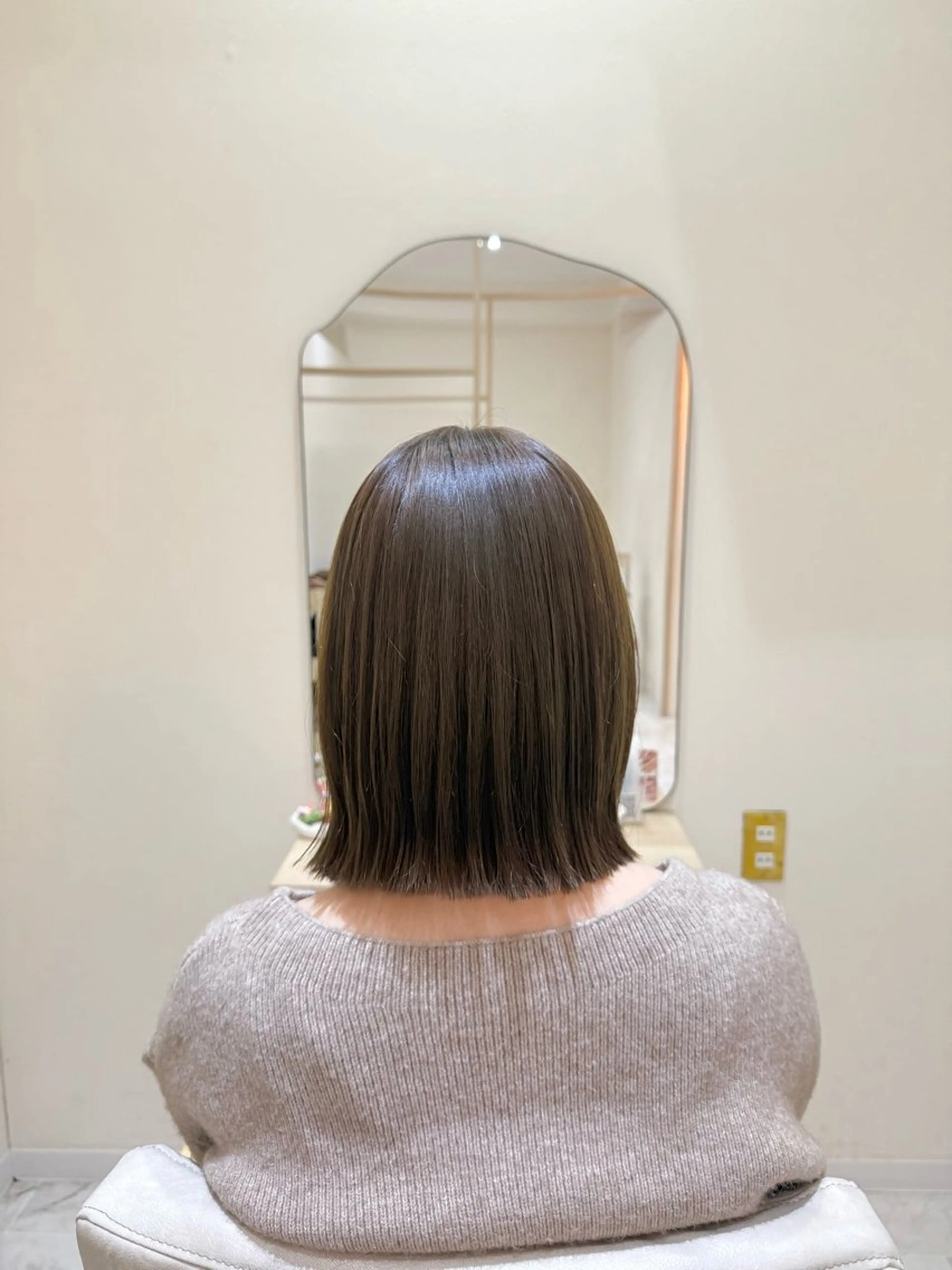 ミディアム ボブ カット ヘアカラー トリートメント 【ボブ/透明感カラー 】🎀上村美緒🎀のヘアスタイル