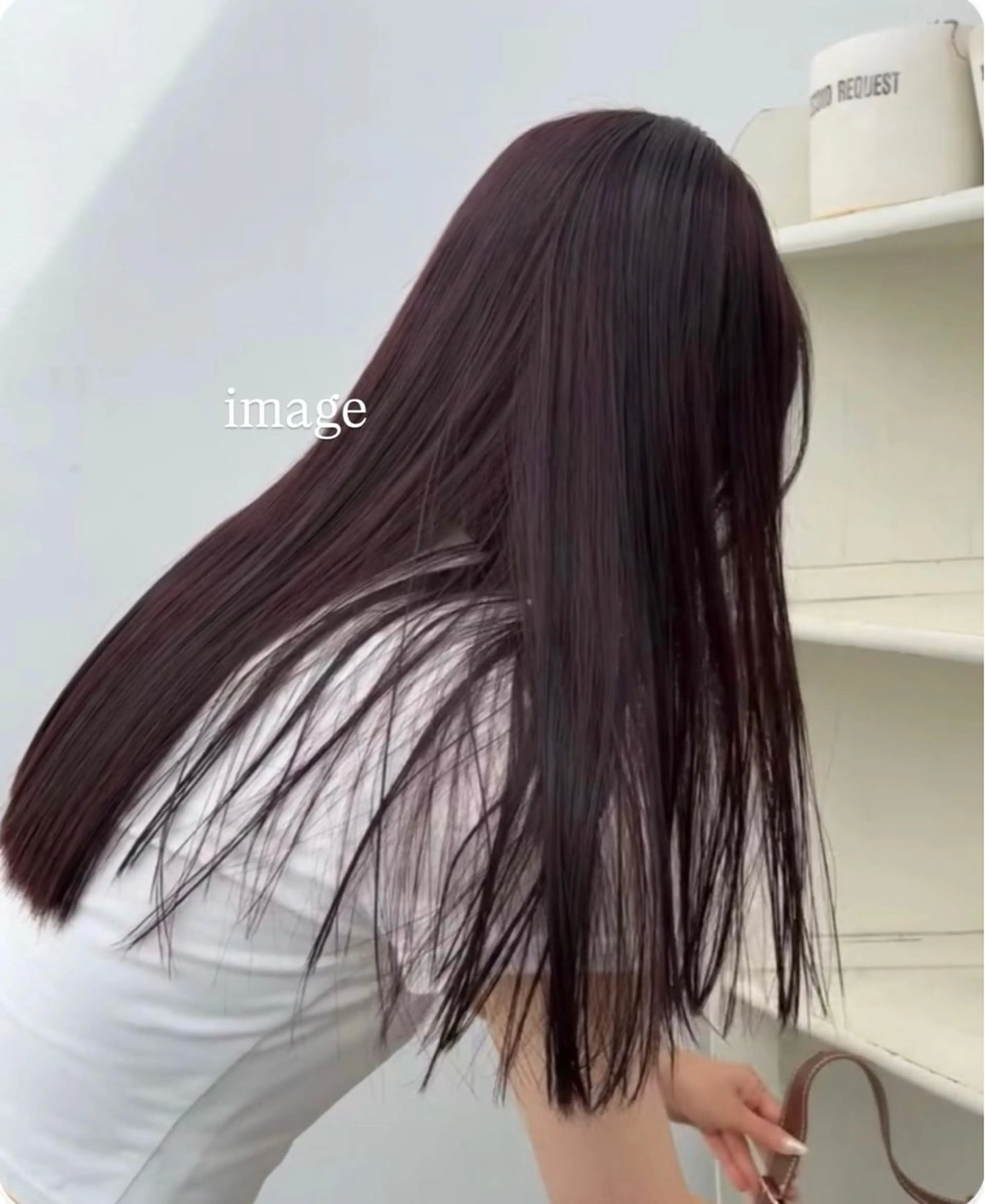 ロング カラー ノボリ モネ ／ Lomaliaのヘアスタイル