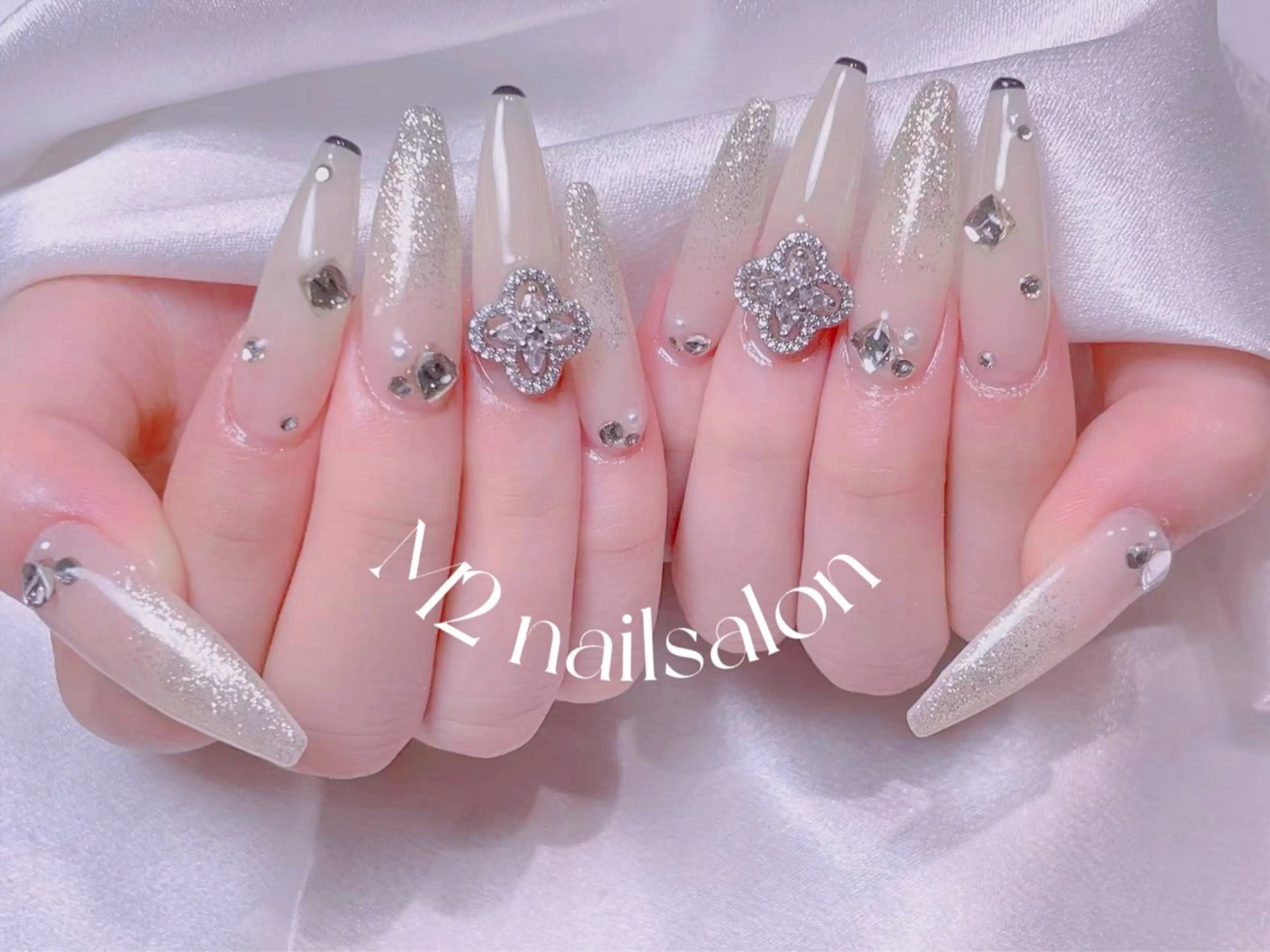 ネイル ハンドネイル 長さだし専門店 M2　rikaのネイルデザイン