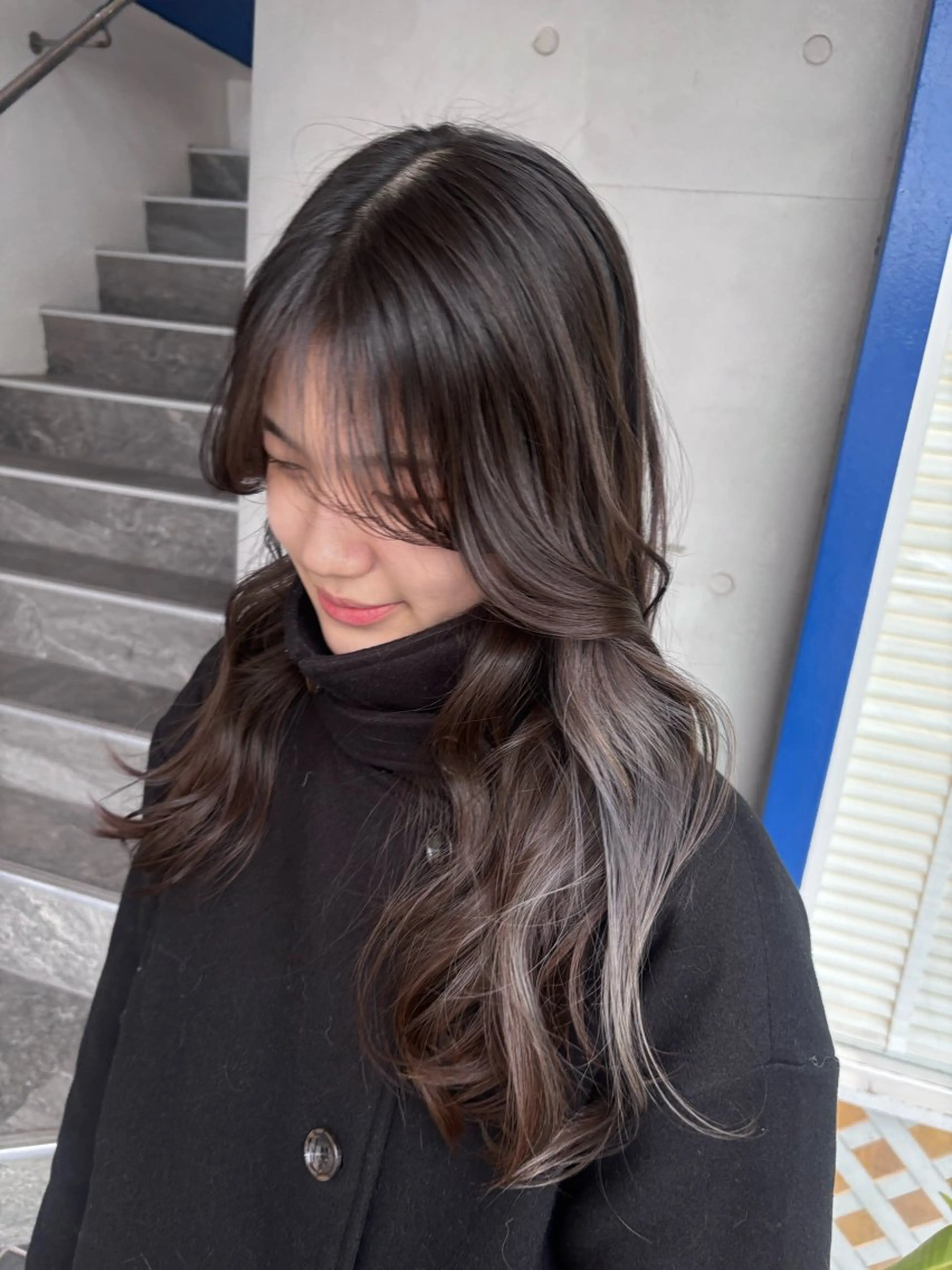 ロング 井上 昴のヘアスタイル