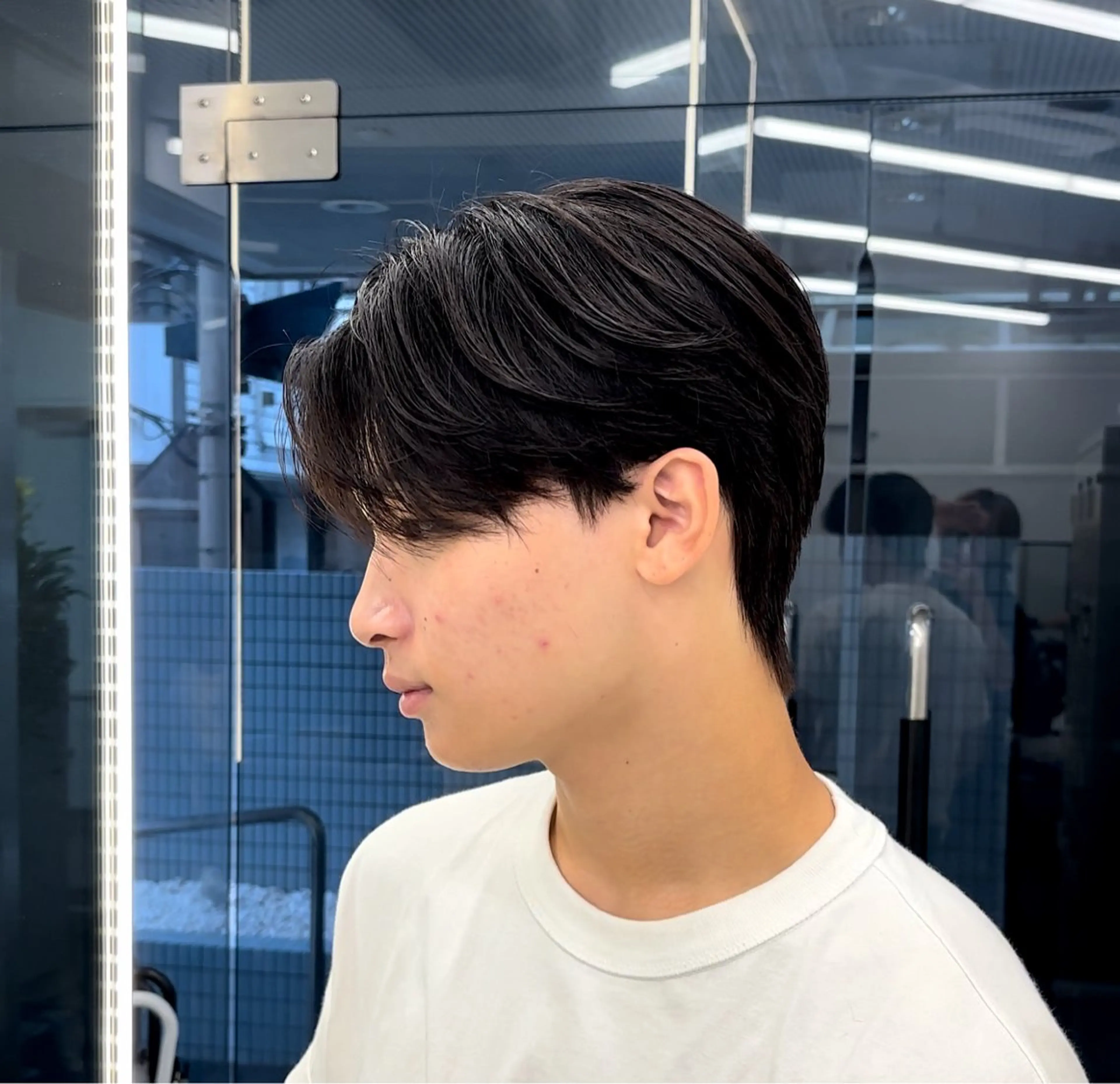 パーマ メンズ センターパート ダウンパーマ メンズパーマ 森龍馬 メンズ専門美容師のヘアスタイル