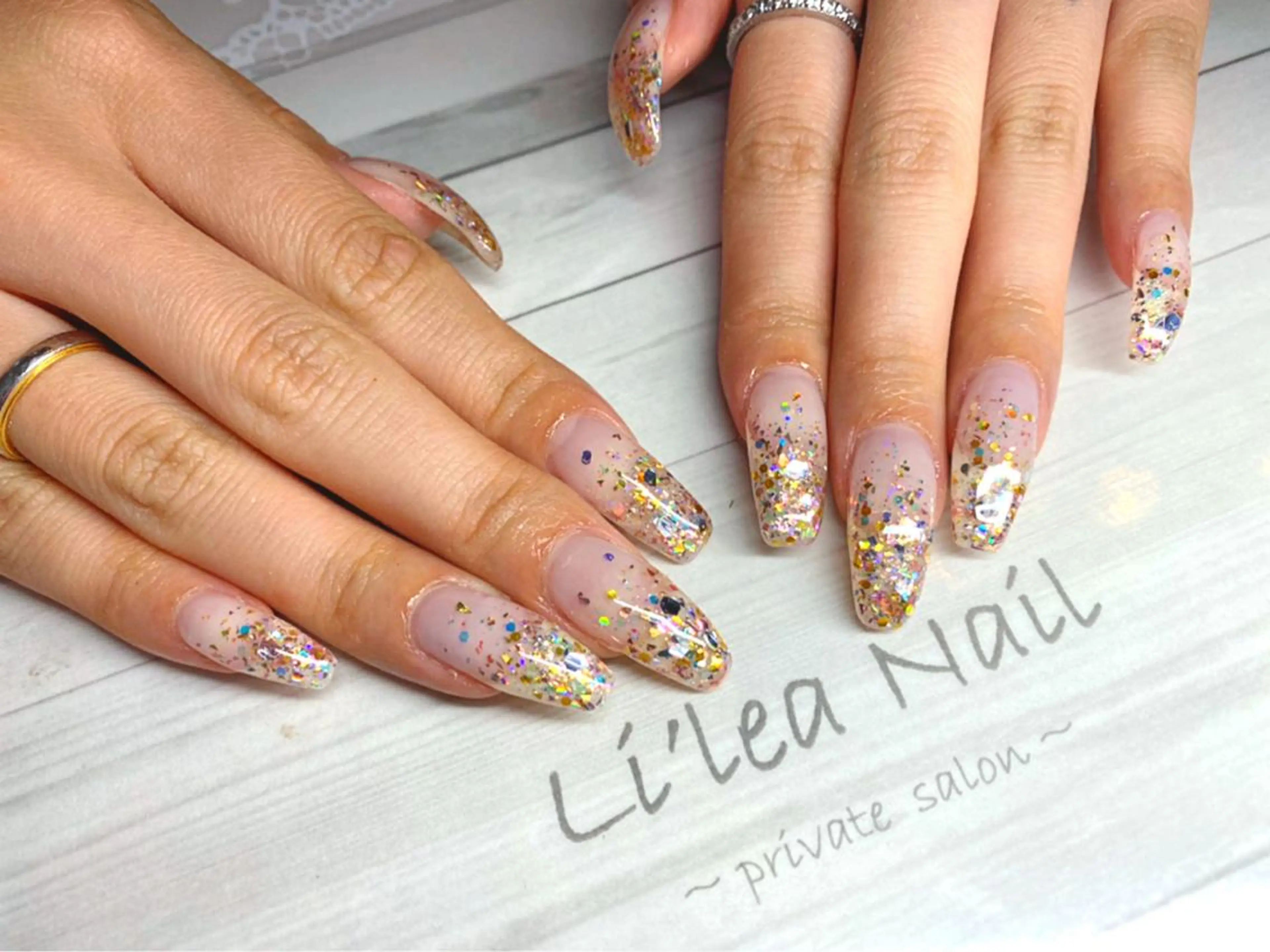 ネイル Li'leaNail AINAのネイルデザイン