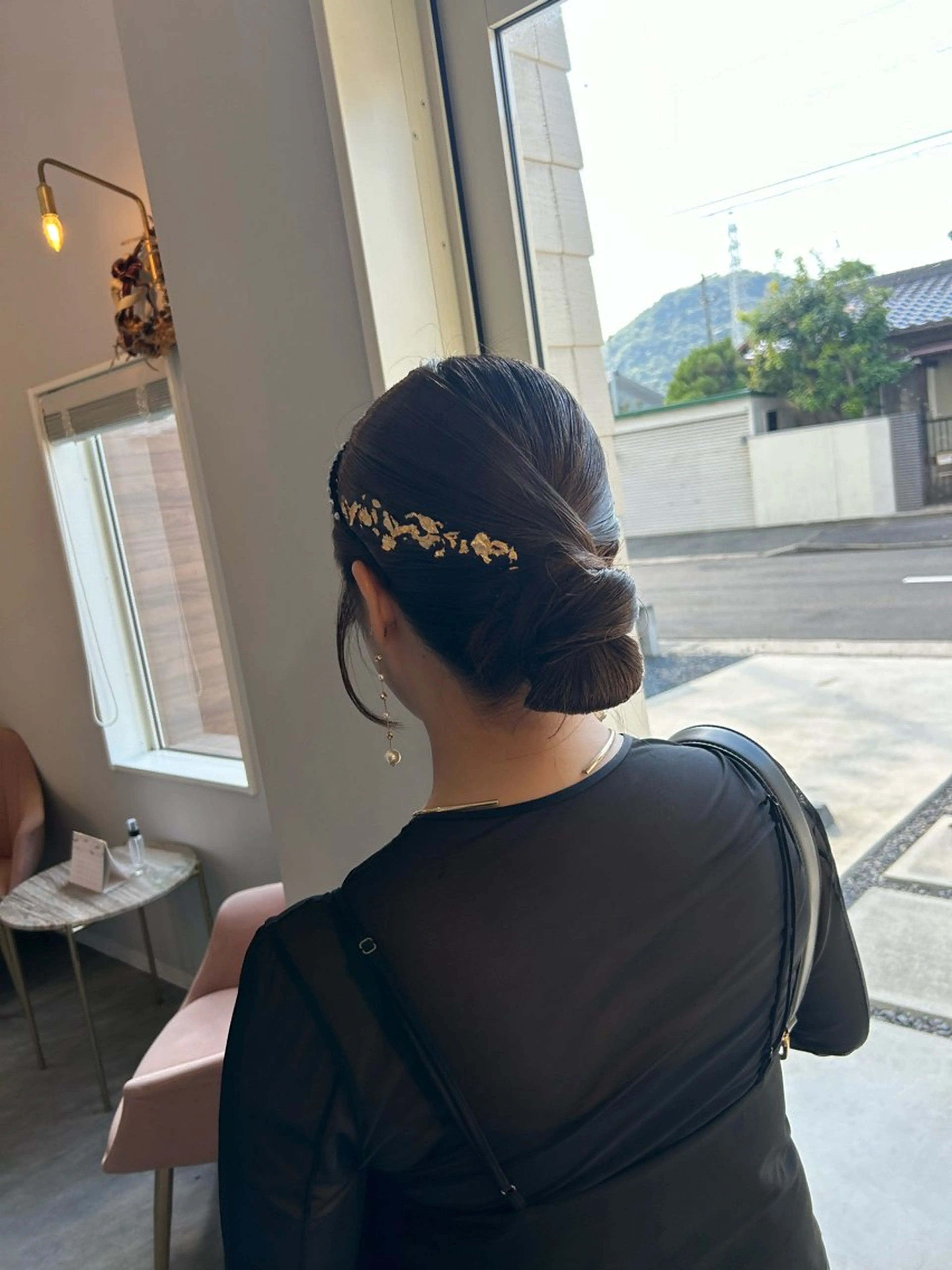 セミロング PACE所属・ayumi ／透明感カラーのヘアスタイル