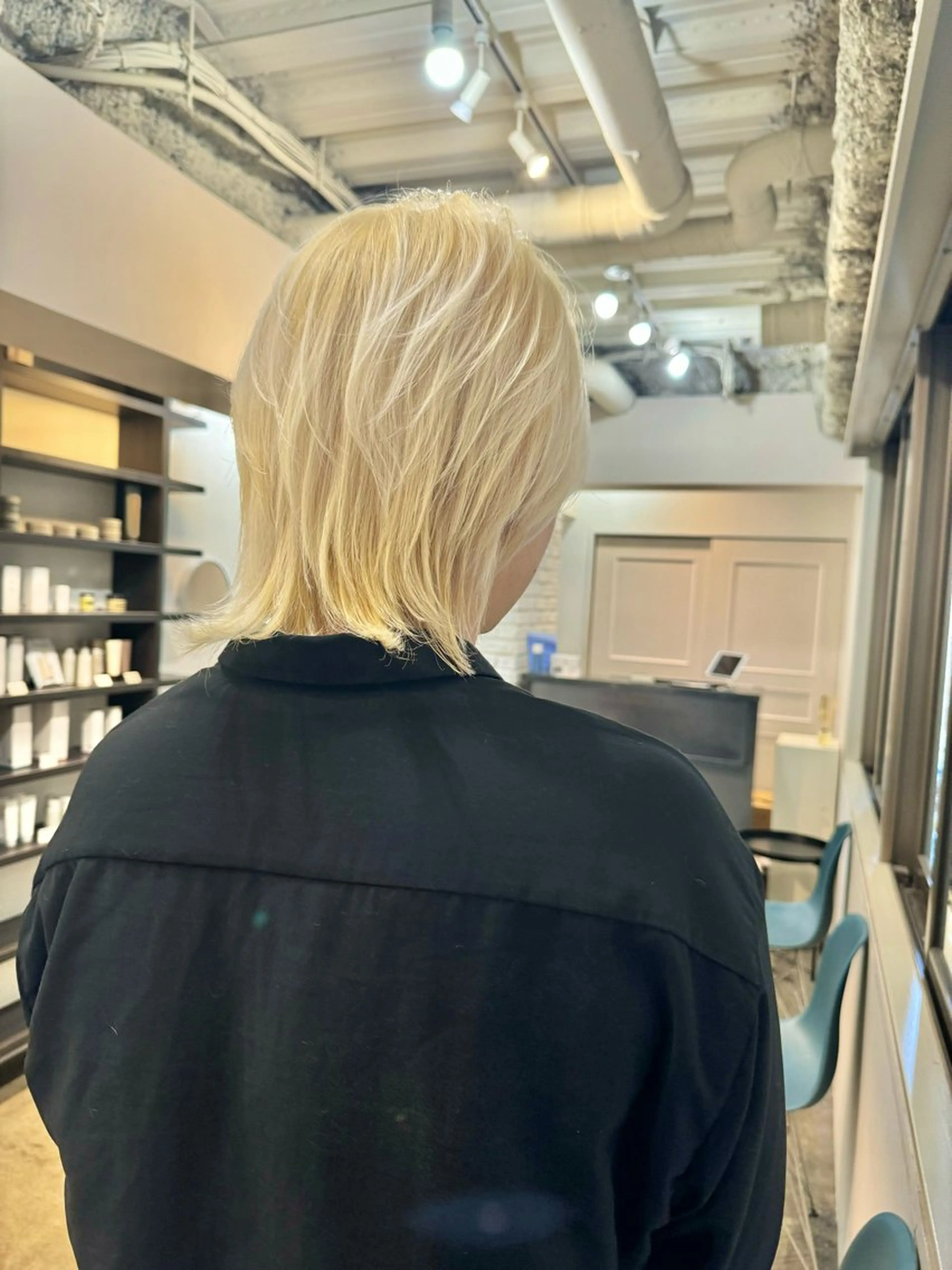 ショート カラー メンズ メンズブリーチ ブリーチ カット ヘアカラー トリートメント 🪽似合わせカラー RENA.🪽🩶のヘアスタイル