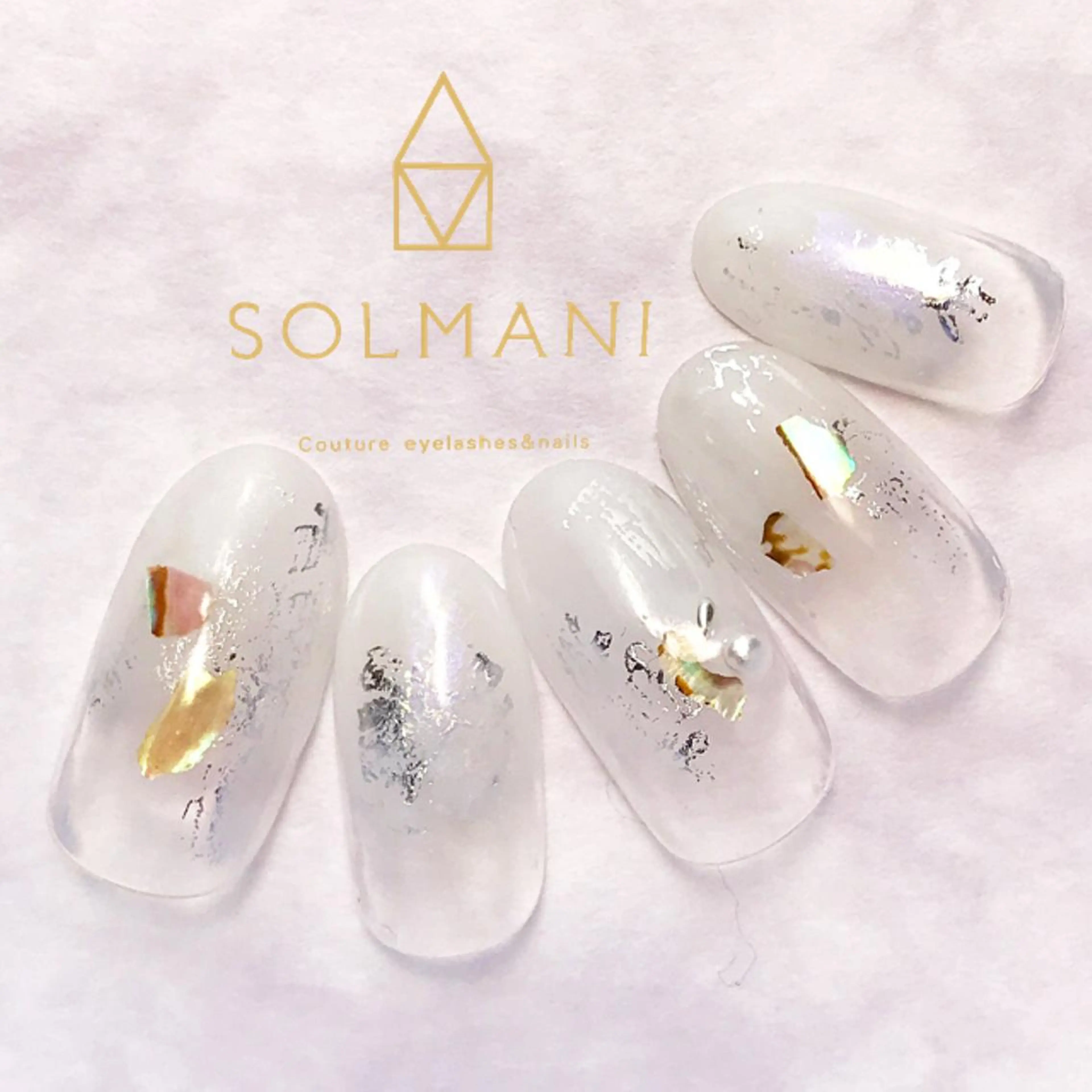 ネイル ニュアンスネイル SOLMANI 予約担当のネイルデザイン