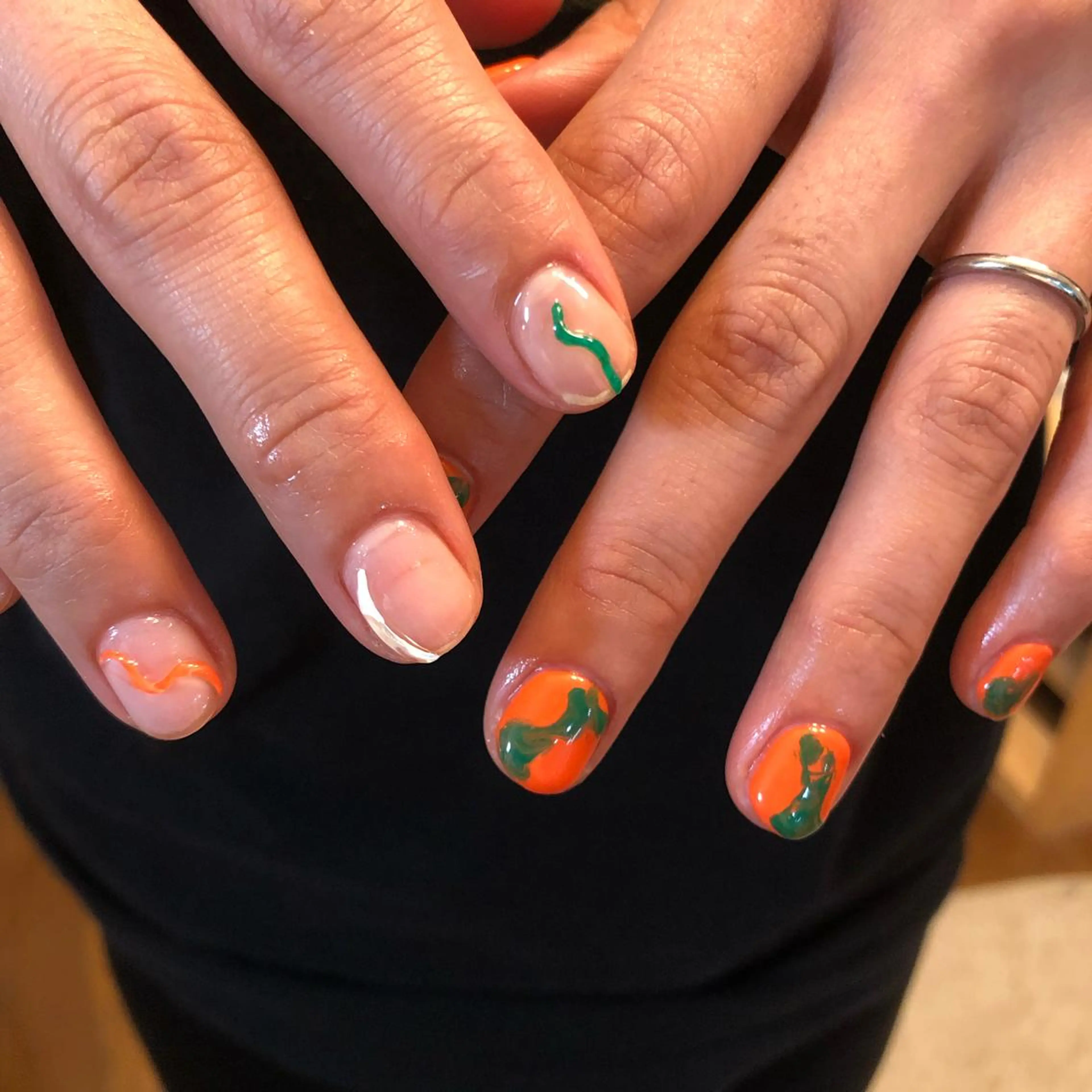 ネイル ハンドネイル フットネイル ハンドケア Nes.Nail所属・Miyagi Asamiのネイルデザイン