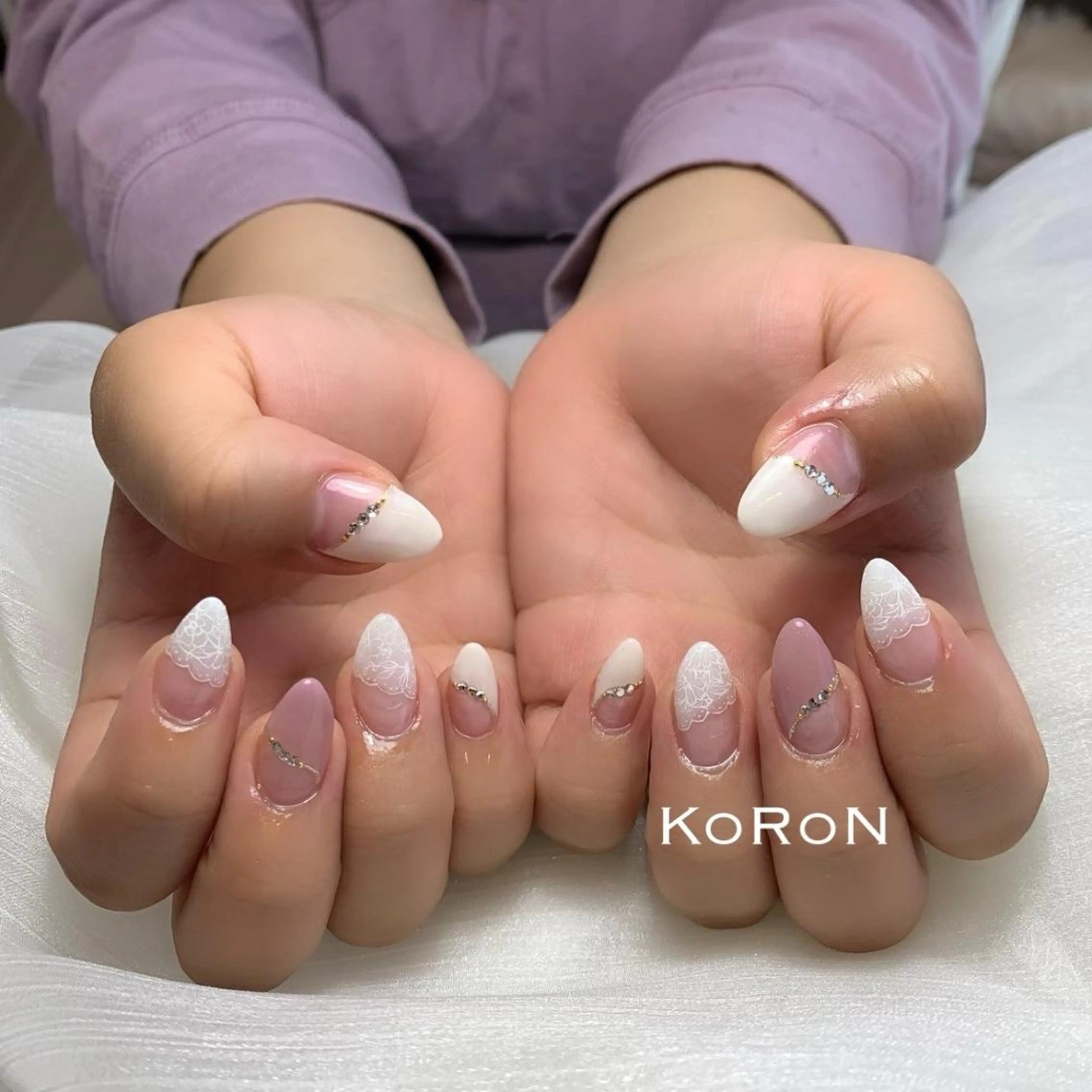 ネイル フレンチネイル レース 自宅サロン鎌倉 KORONのネイルデザイン
