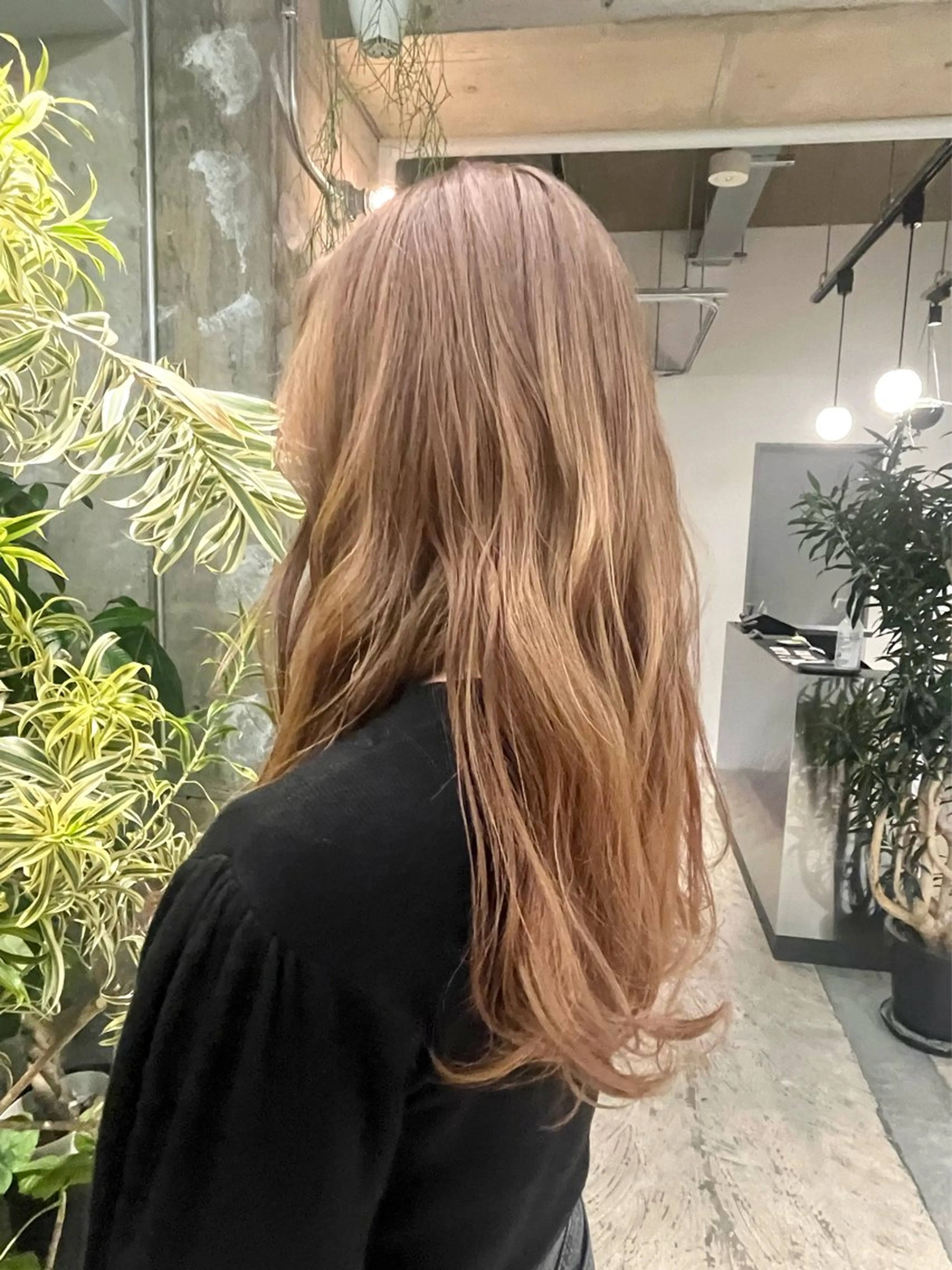 ロング BUSH所属・BUSH なかじませりなのヘアスタイル