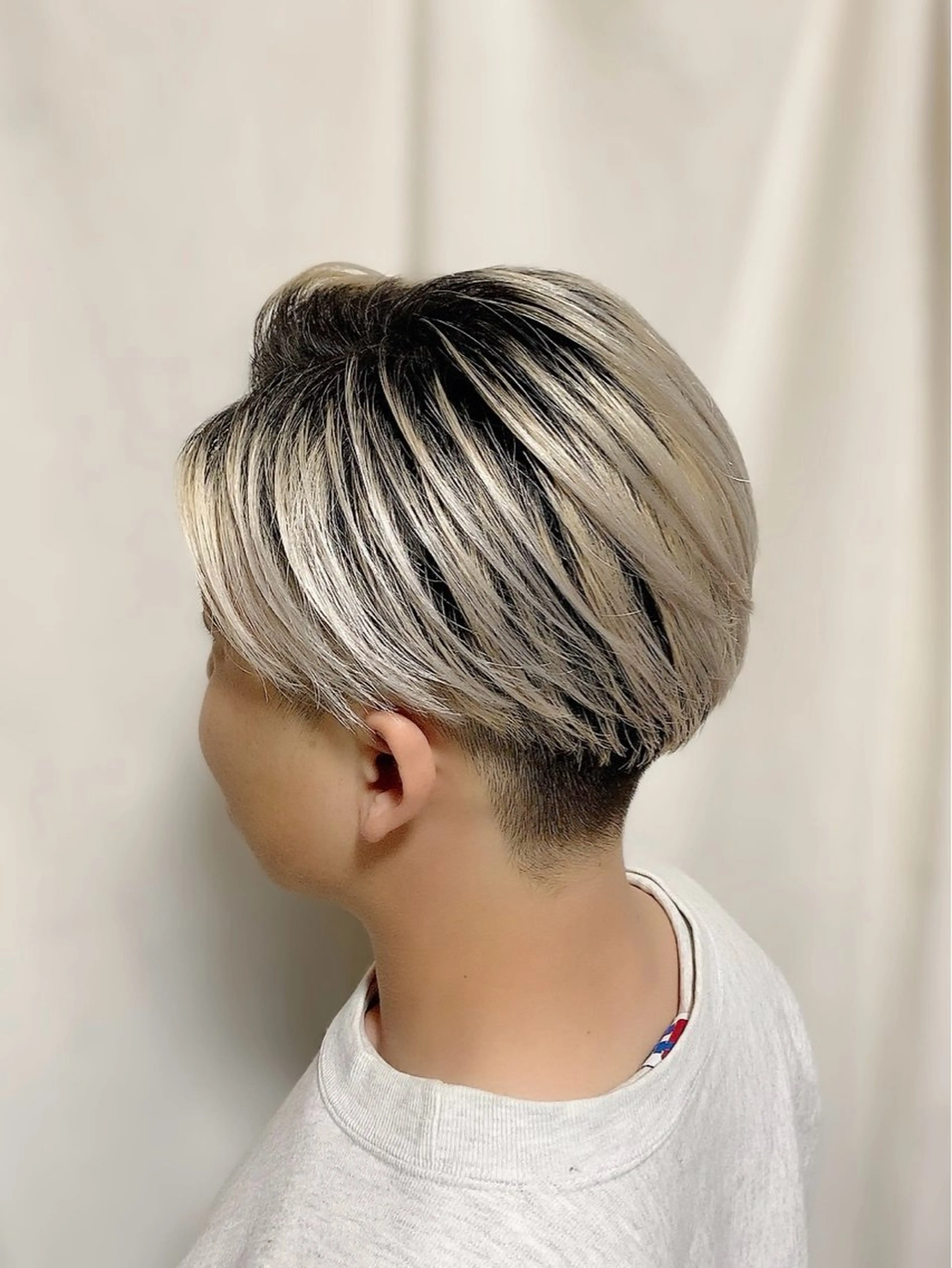 ショート メンズ 刈り上げ ショートヘア 安住 千明のマツエク・マツパデザイン