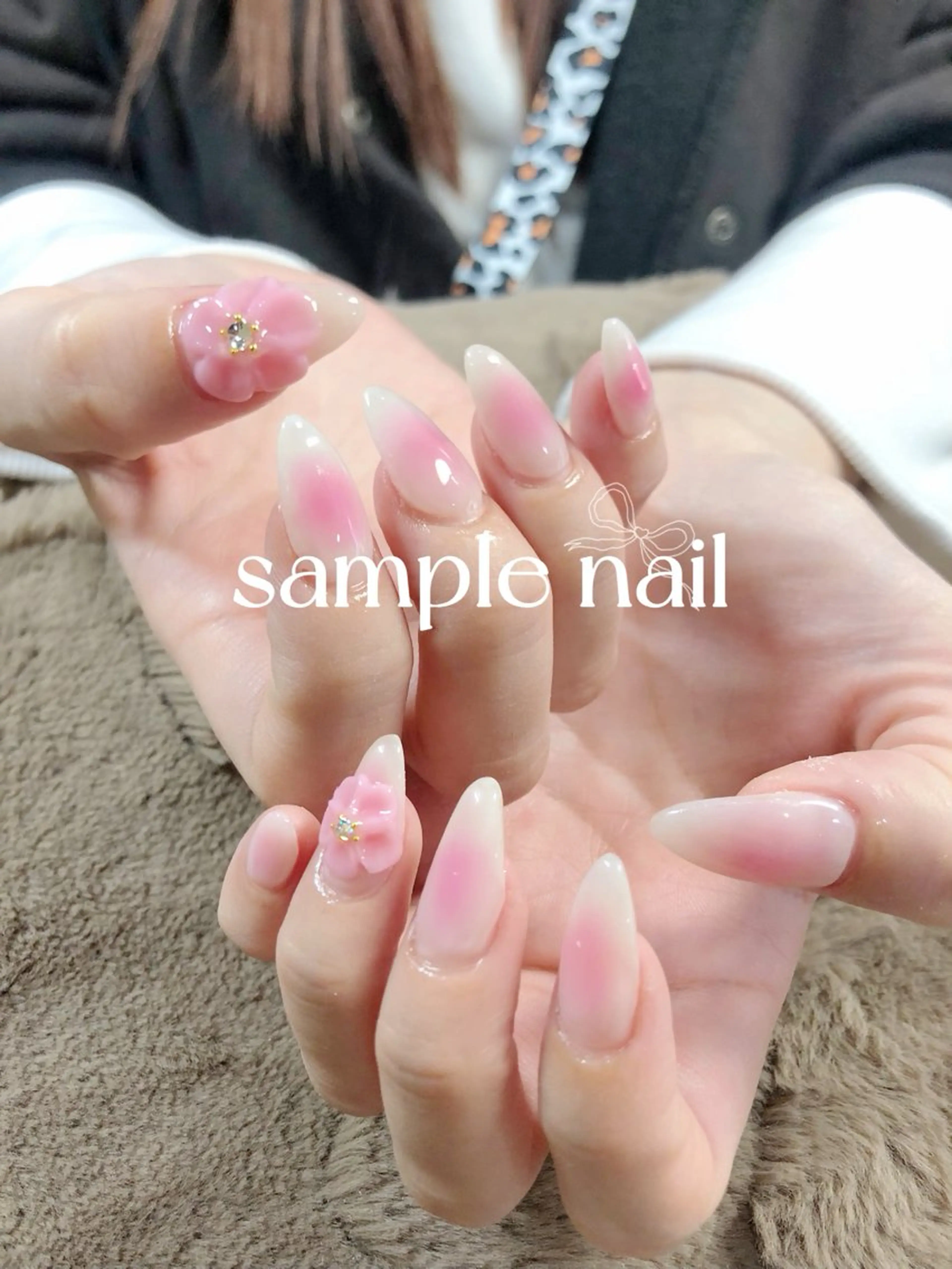 セミロング サロンku'u所属・salon kuuのネイルデザイン