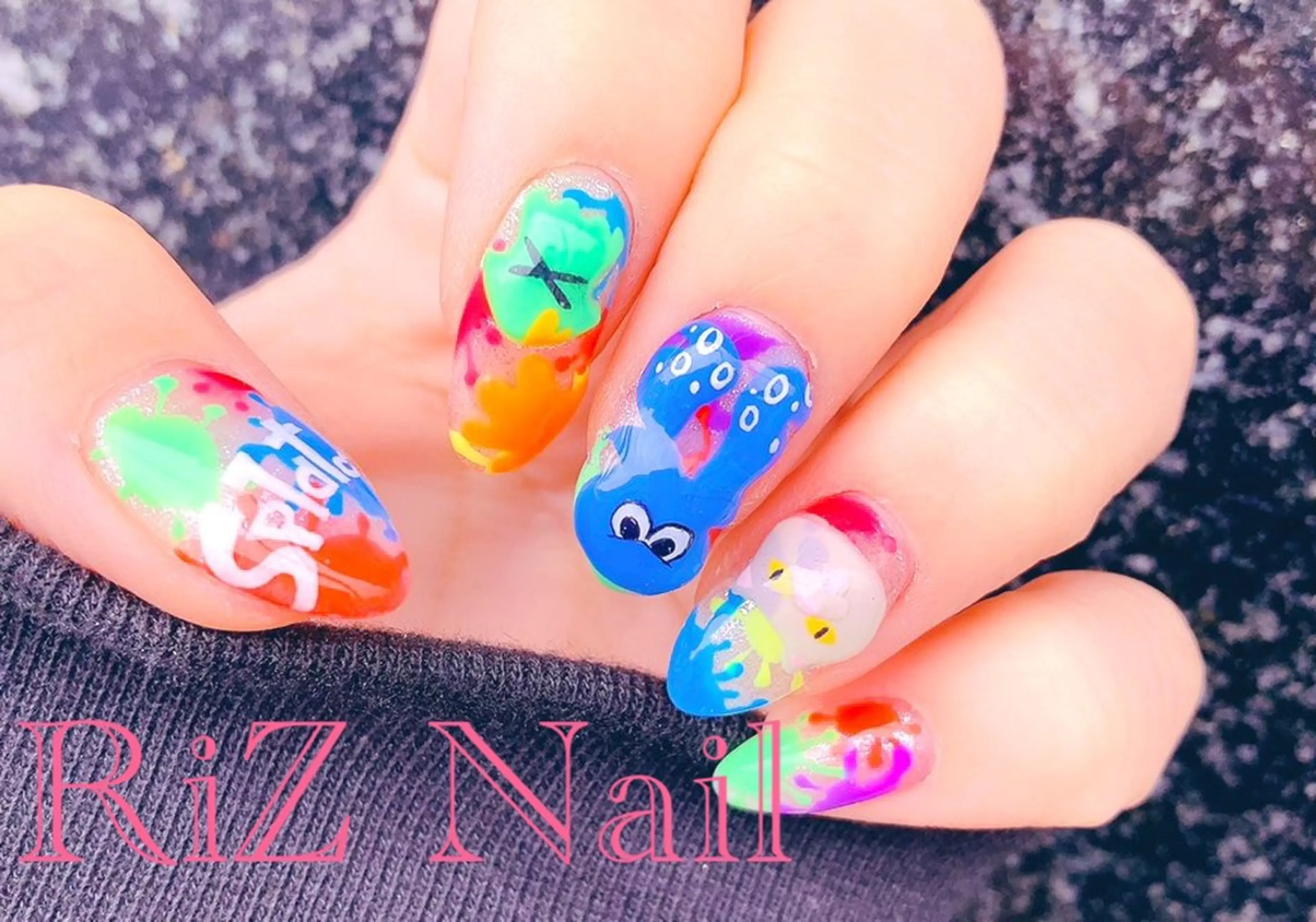 ネイル アートネイル RiZ nail salonのネイルデザイン