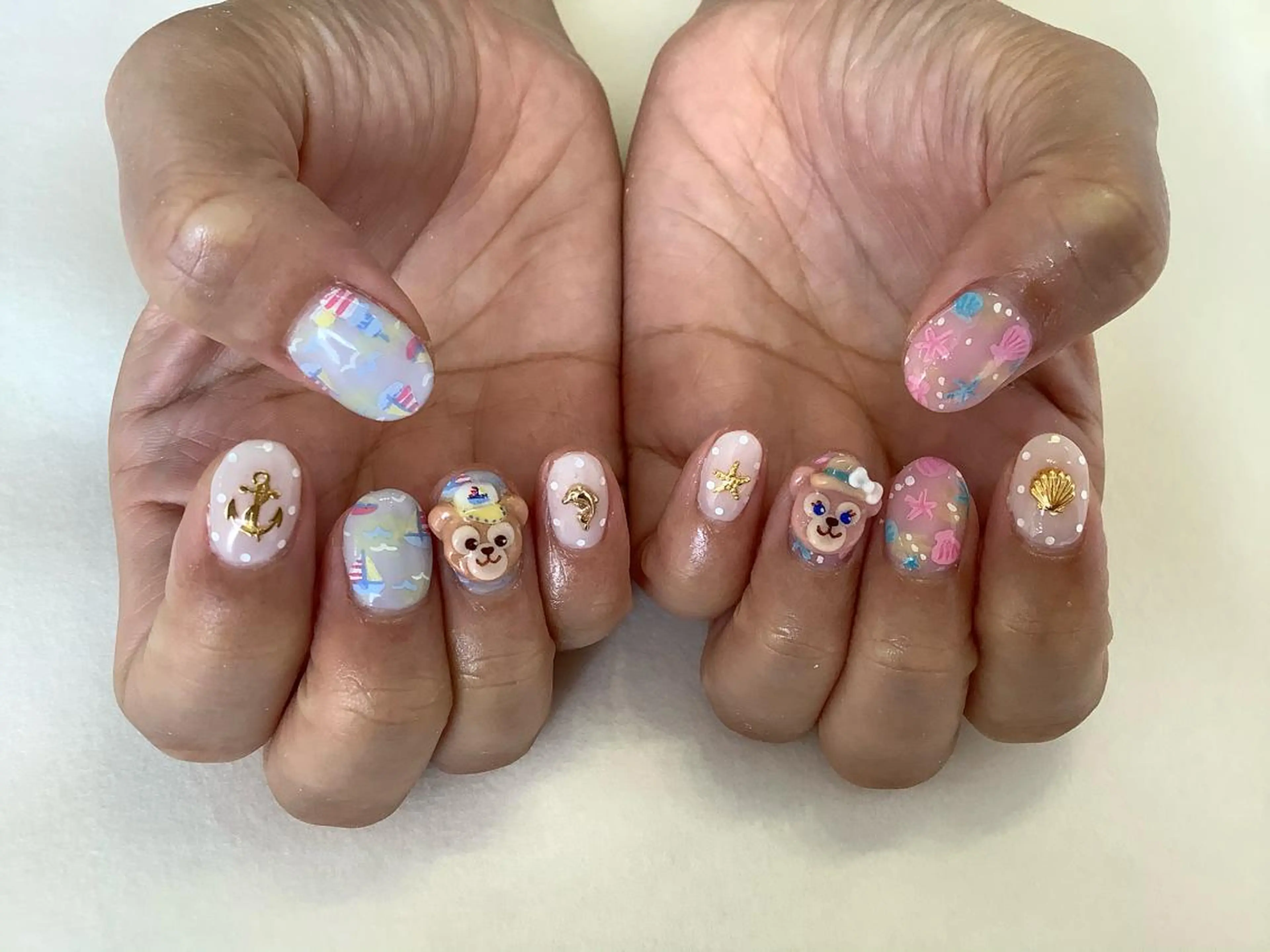 ネイル ハンドネイル 💎🐰 saki. m 🐰💎のネイルデザイン