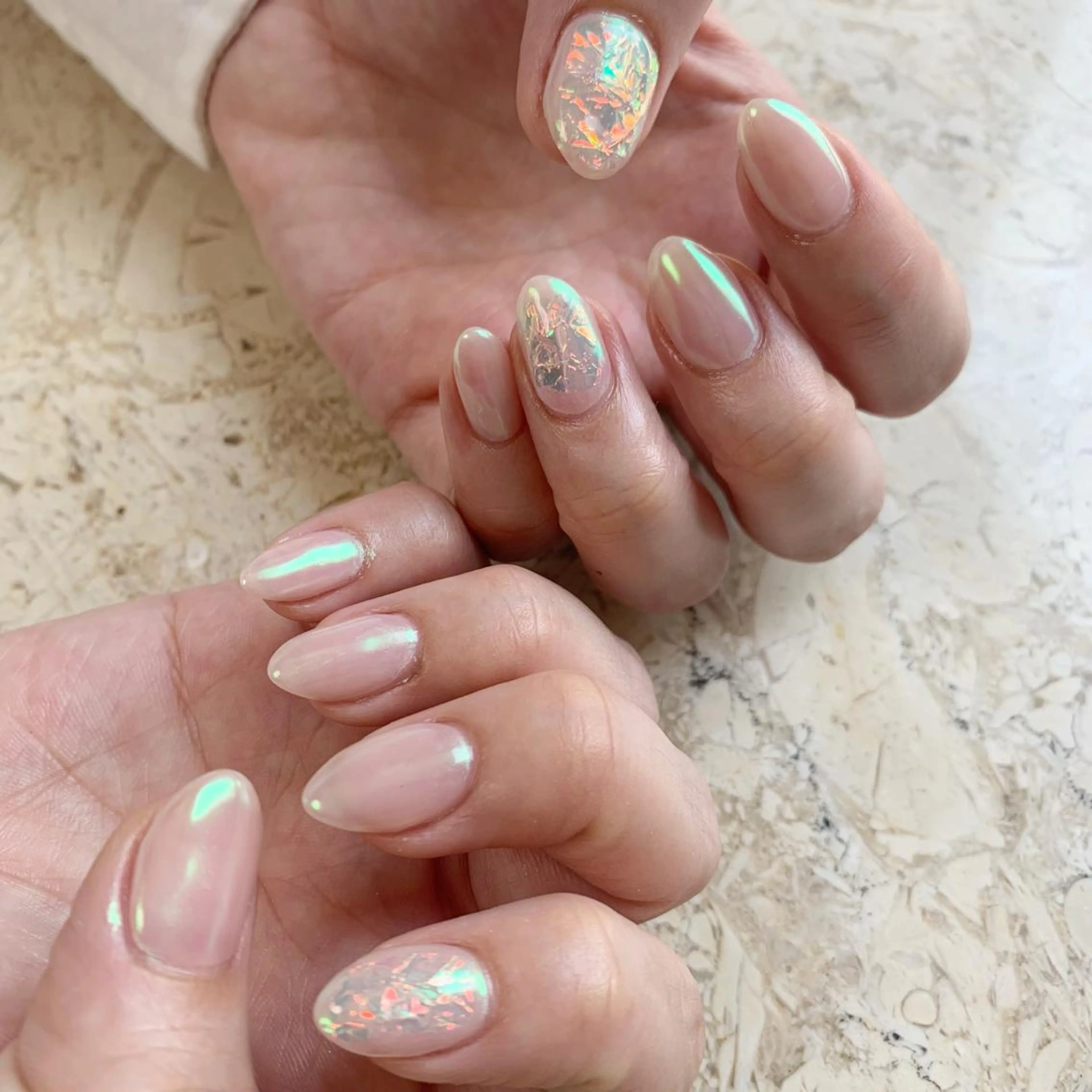 ネイル オーロラネイル ジェルネイル ハート 氷ネイル・うるうるネイル マグネットネイル ハンドネイル フットネイル nail salon mieux(ミュー)のネイルデザイン