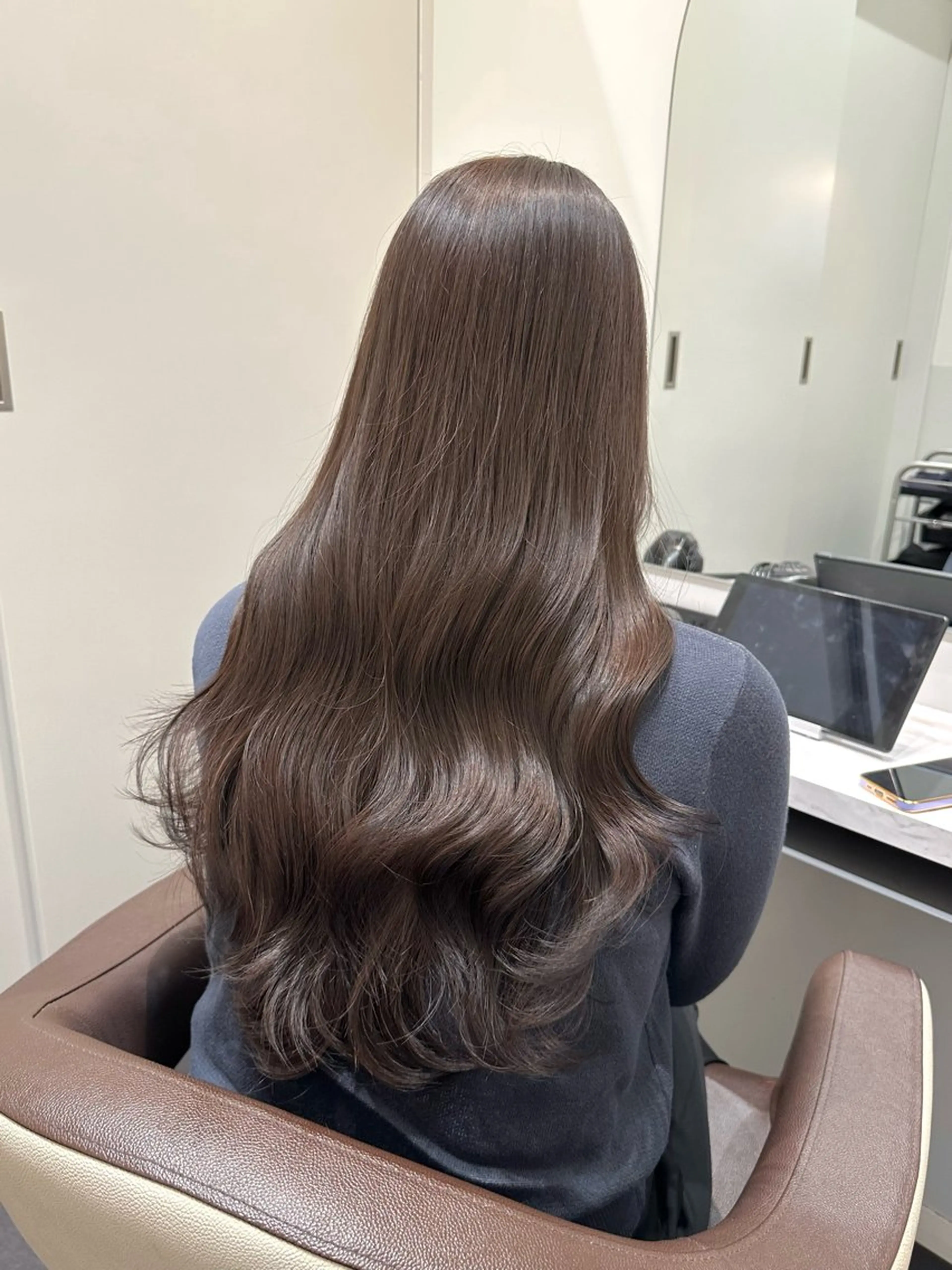 ロング カラー ベージュカラー ブリーチ ラベンダーカラー ラベンダーベージュ ブリーチなしカラー カット ヘアカラー トリートメント LUMO所属・矢野 晃平のヘアスタイル