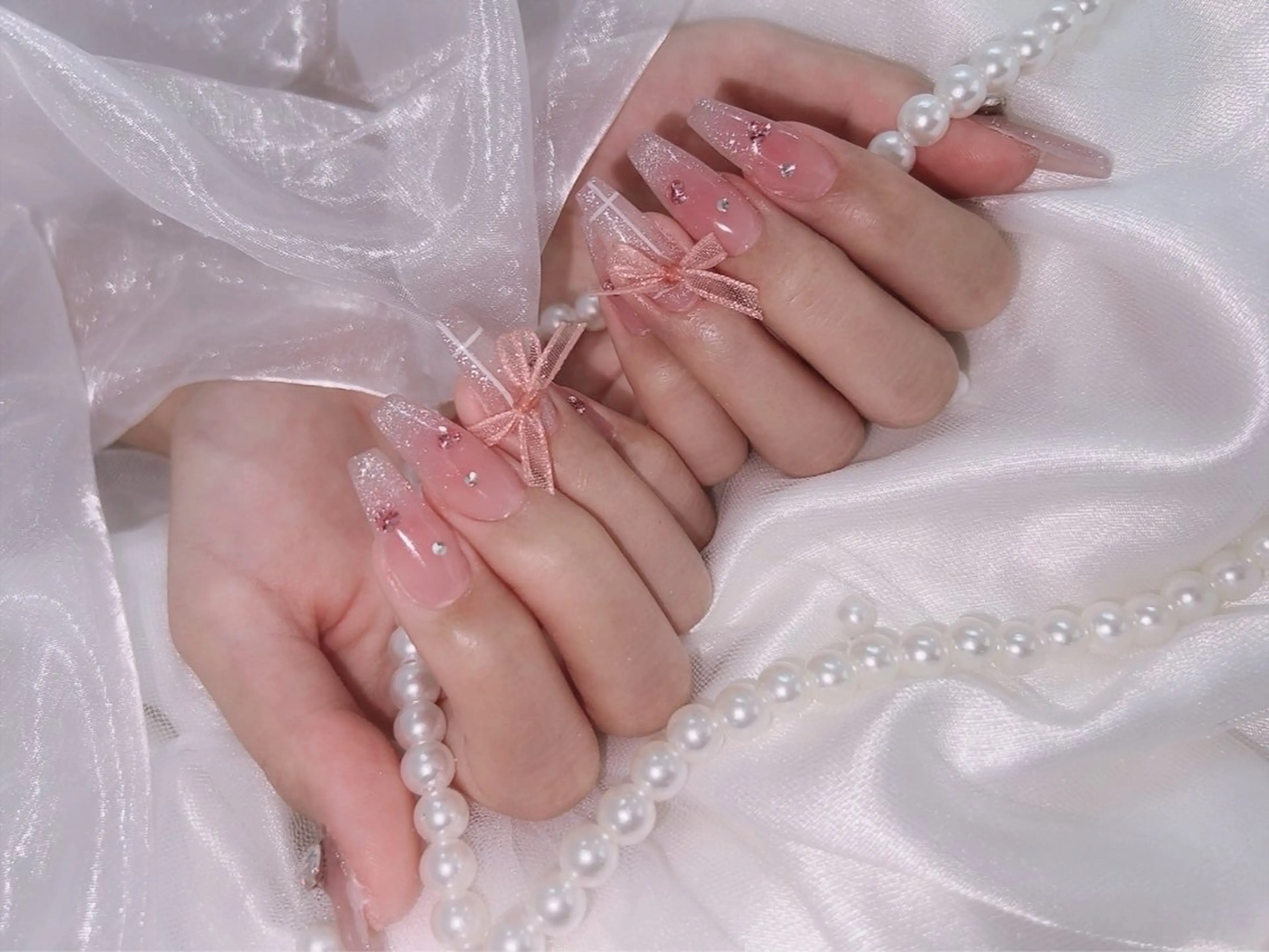 LA発✨《アプレ》【アートパーツ載せ放題放題】ロング10本の写真