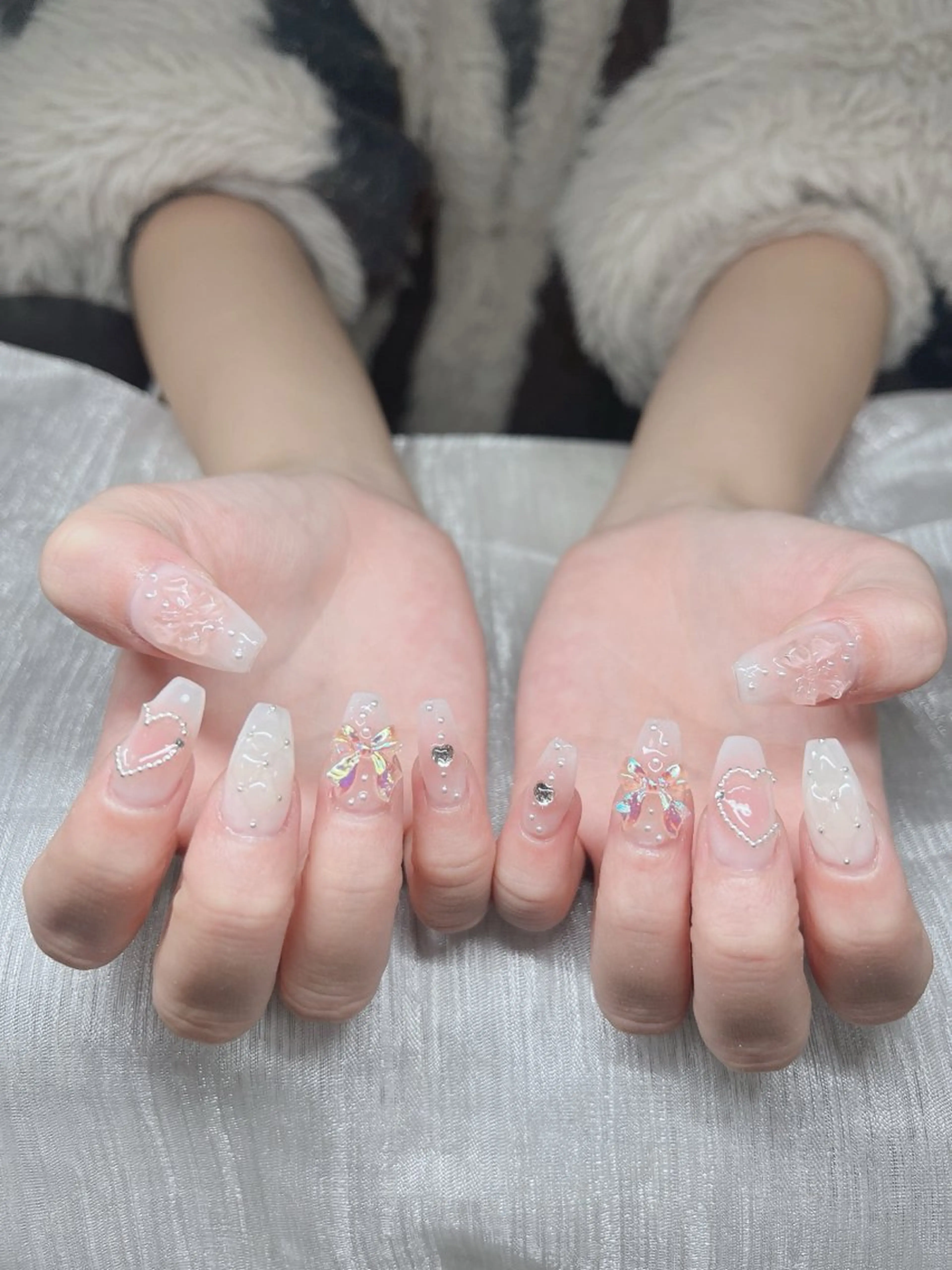 ネイル 長さ出し グラデーション 卒業式 キラキラネイル マグネットネイル Lee Nails チップ長さだし専門店のネイルデザイン