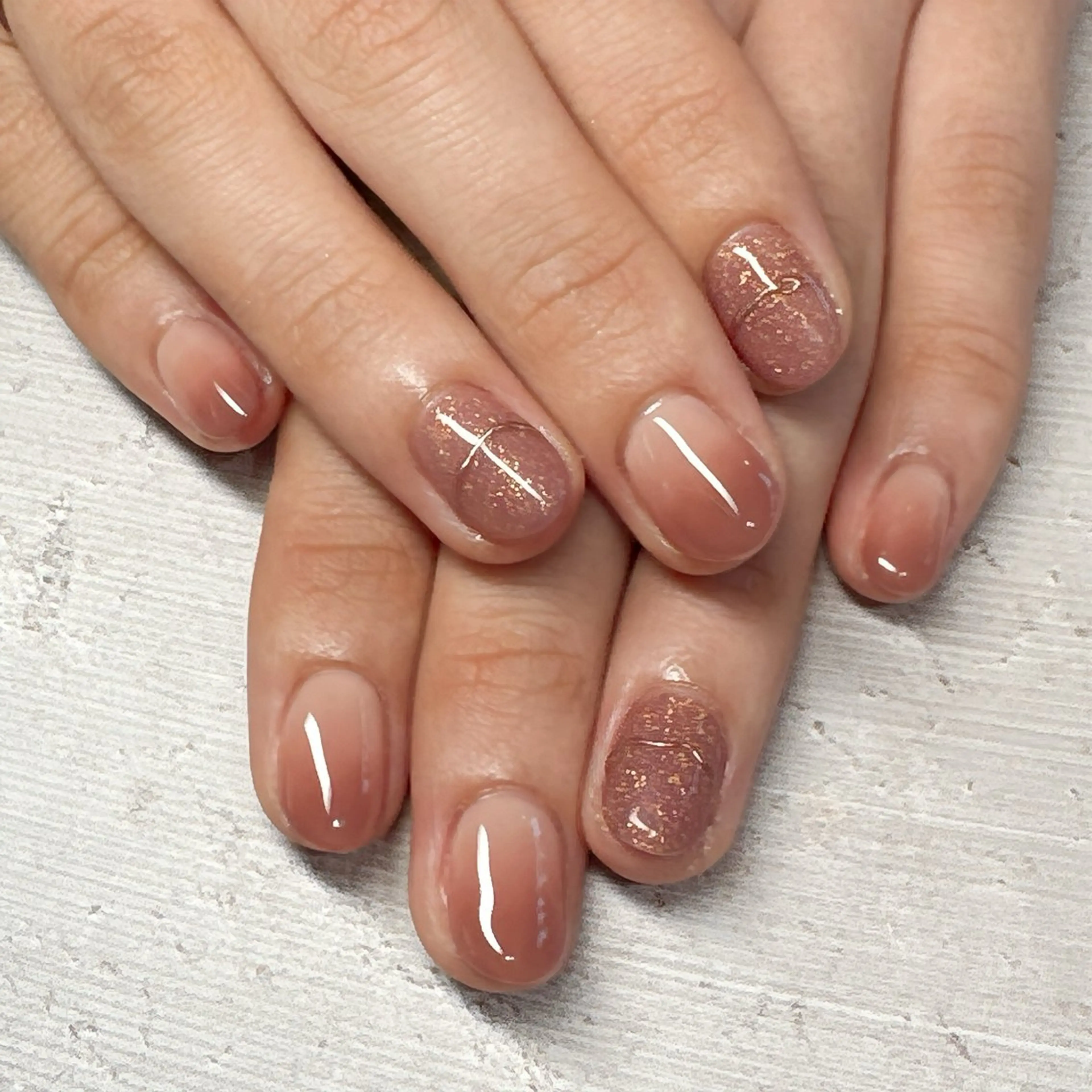 ネイル 持ち込み ワンカラーネイル シンプルネイル 吉田  （ネイリスト）のネイルデザイン