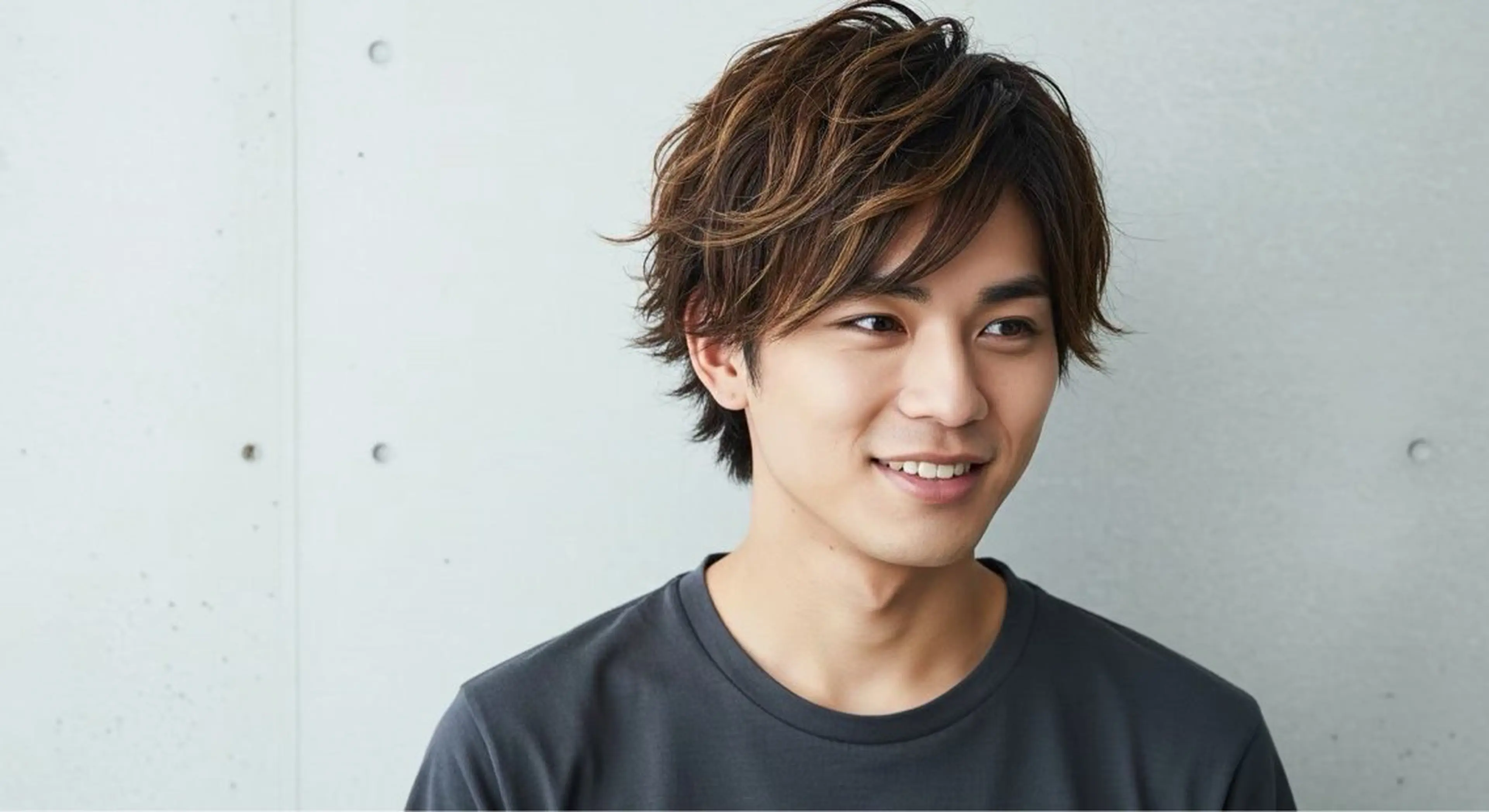 ショート メンズ 綿松 彩乃のヘアスタイル