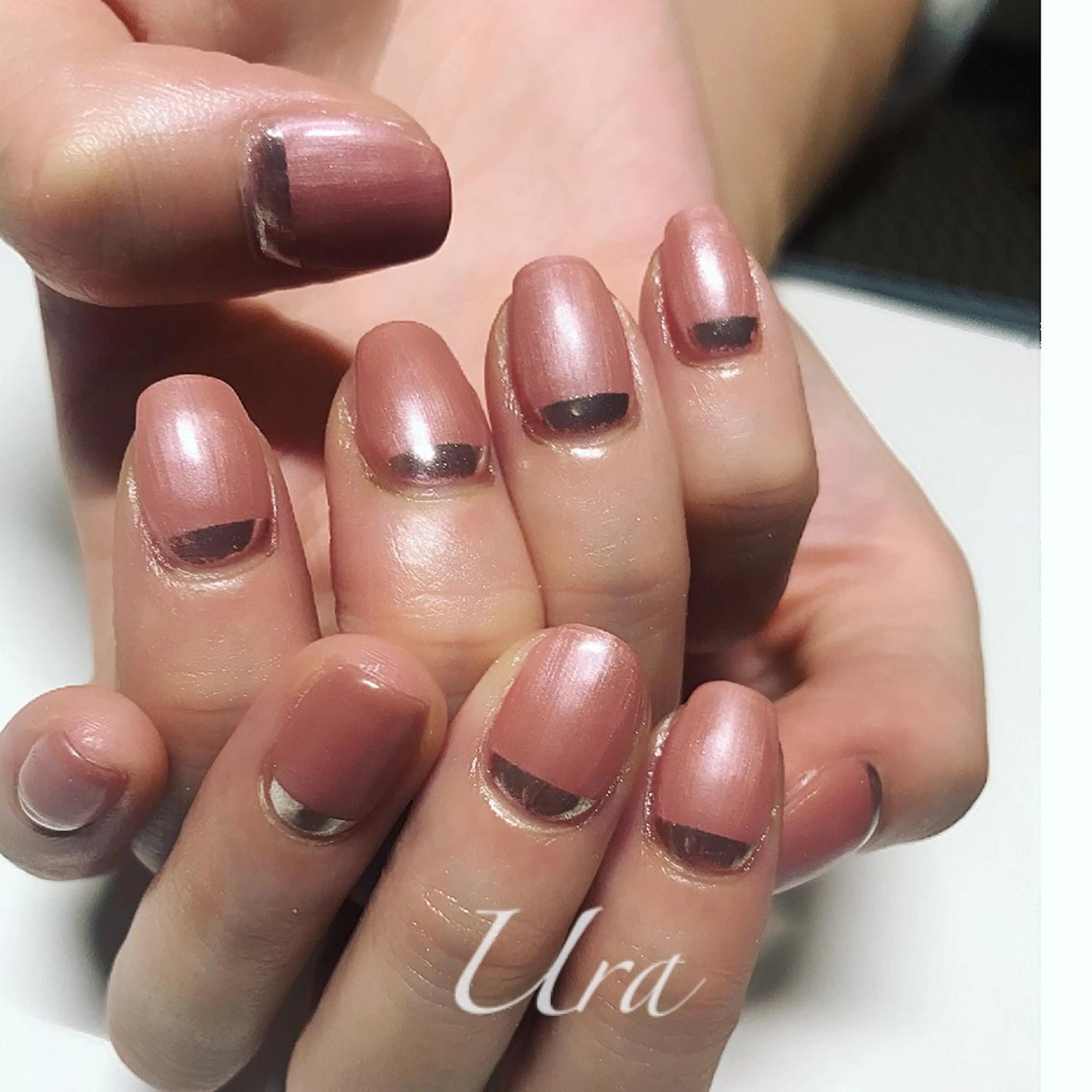 ネイル UrakoNail 《nail》のネイルデザイン