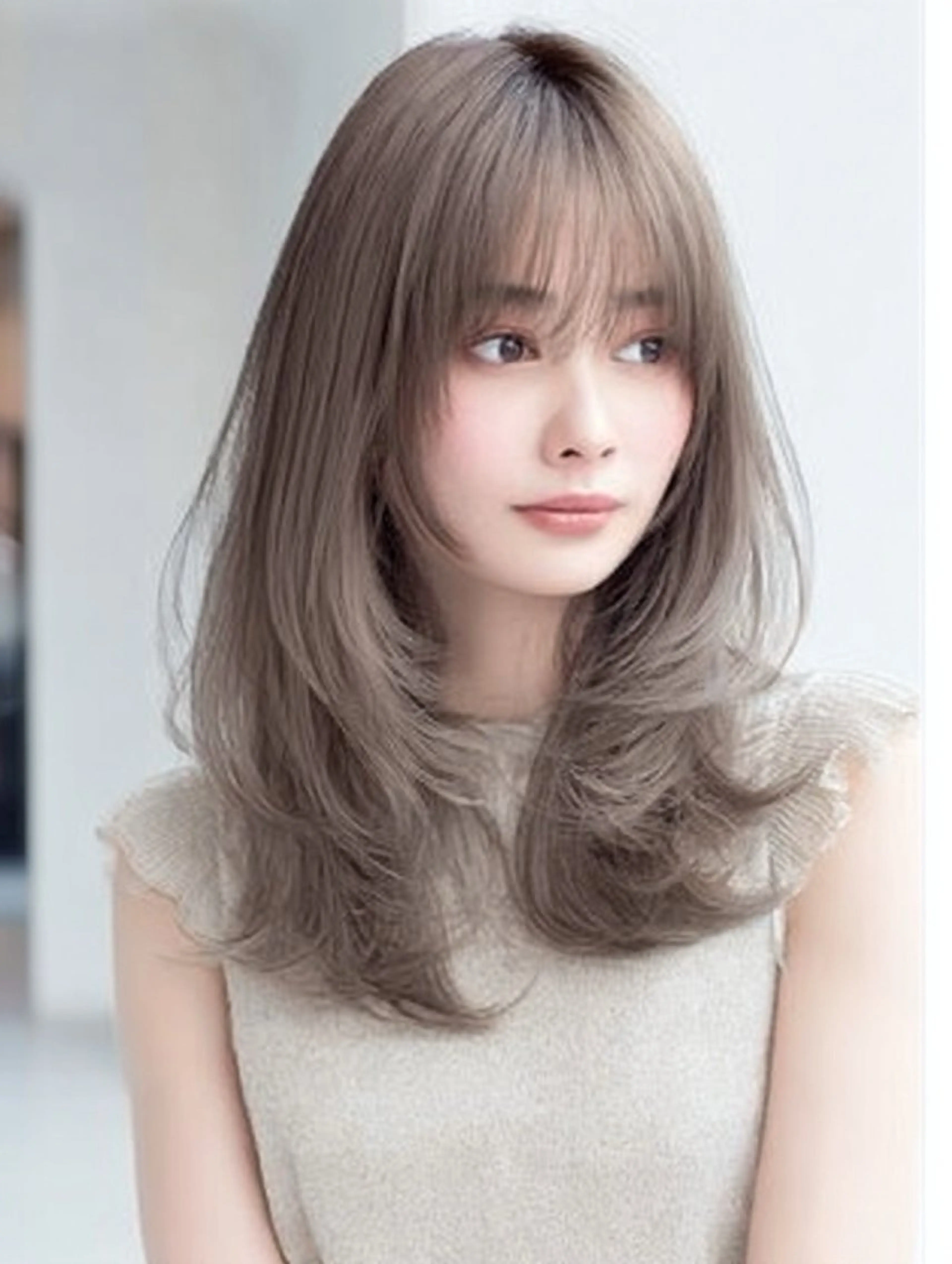 セミロング セミロングパーマ 顔まわりレイヤー 顔周りカット ハッシュカット ハイレイヤー カット 縮毛矯正 トリートメント ✨毛髪診断で絶対綺麗 ✨美髪艶髪専門✨高浪のヘアスタイル