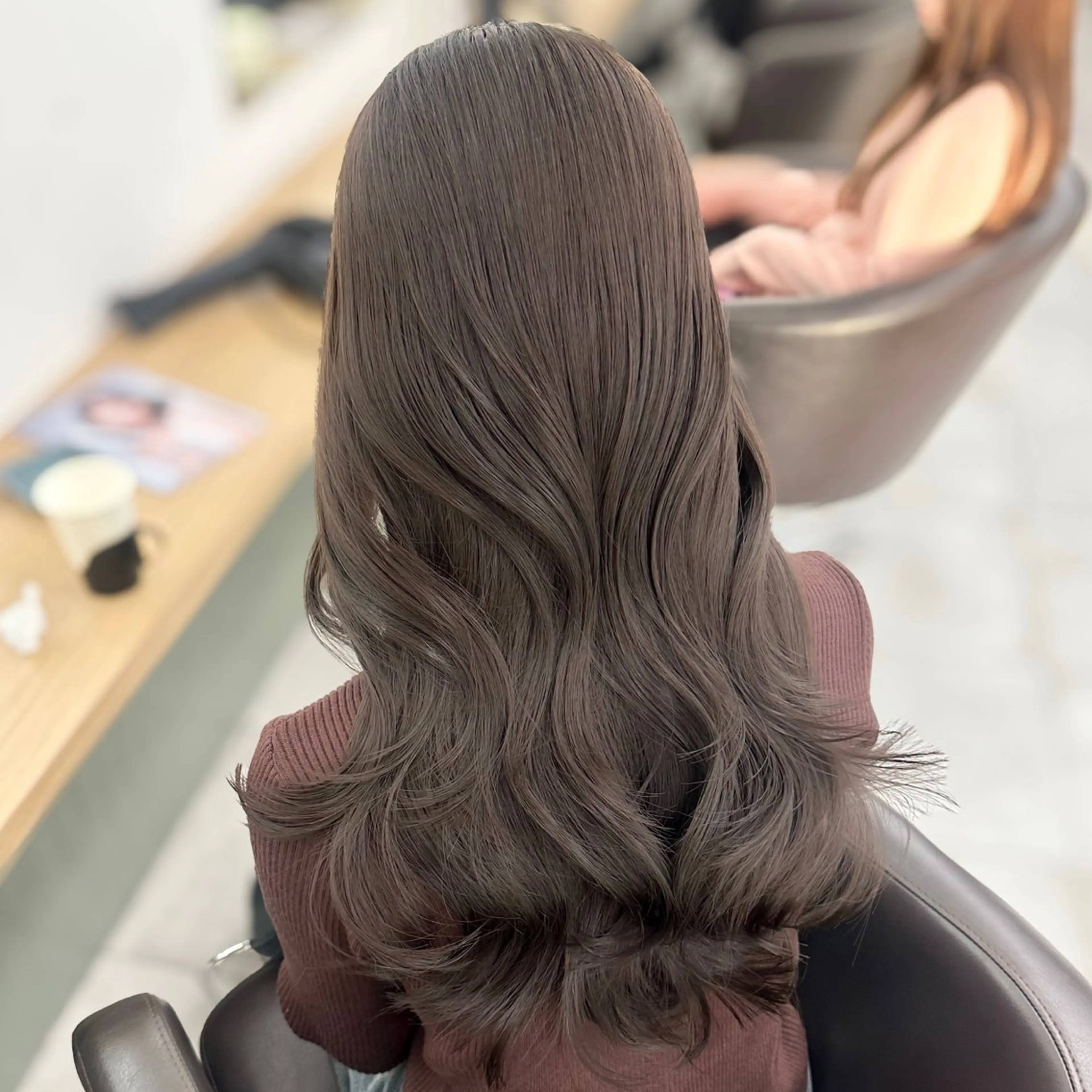 セミロング カラー カット ヘアカラー トリートメント ブリーチなし/レイヤ ー特化🌈Tommyのヘアスタイル