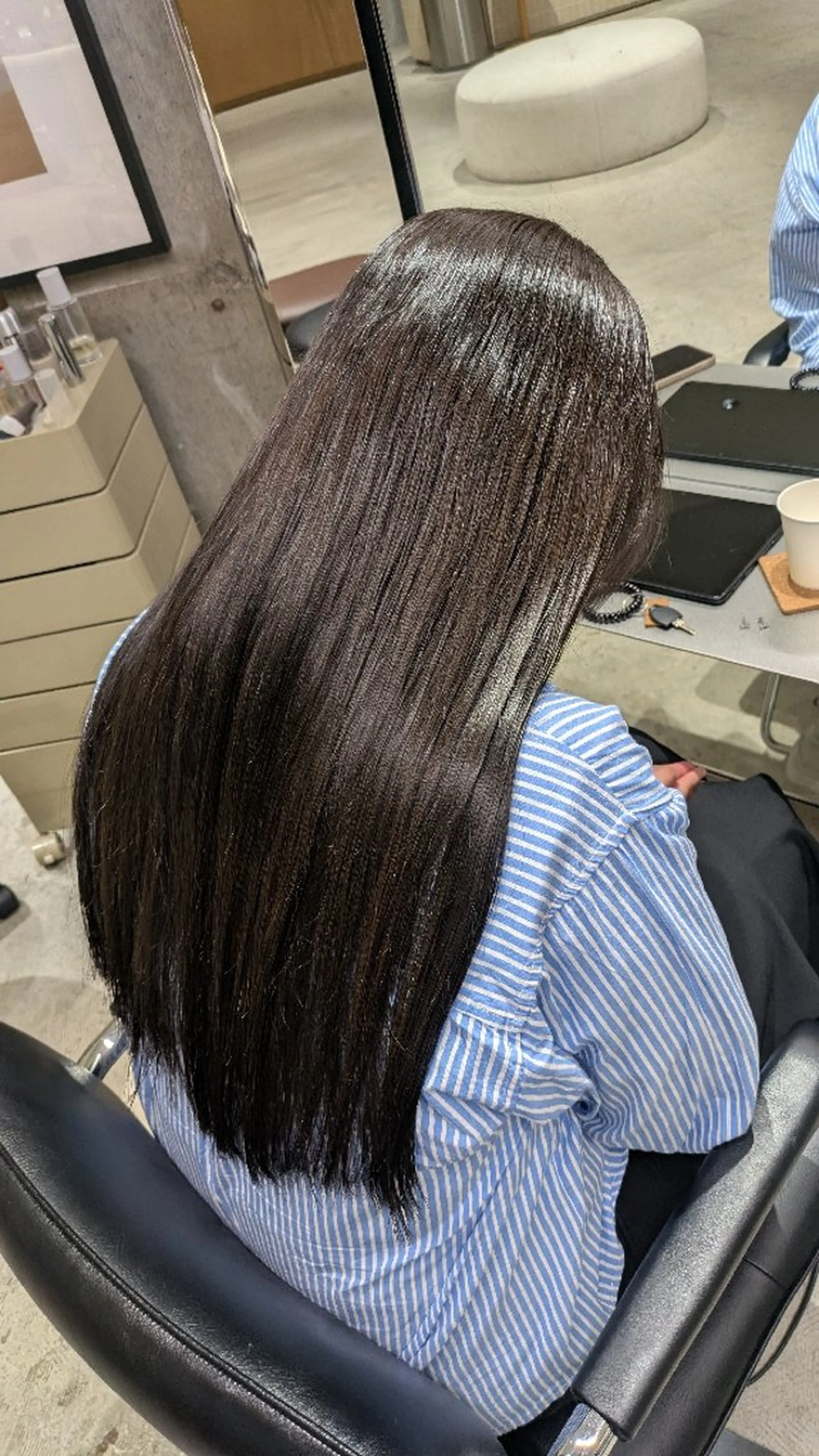 カラー アッシュ 縮毛矯正💕艶カラー 金川萌萌のヘアスタイル