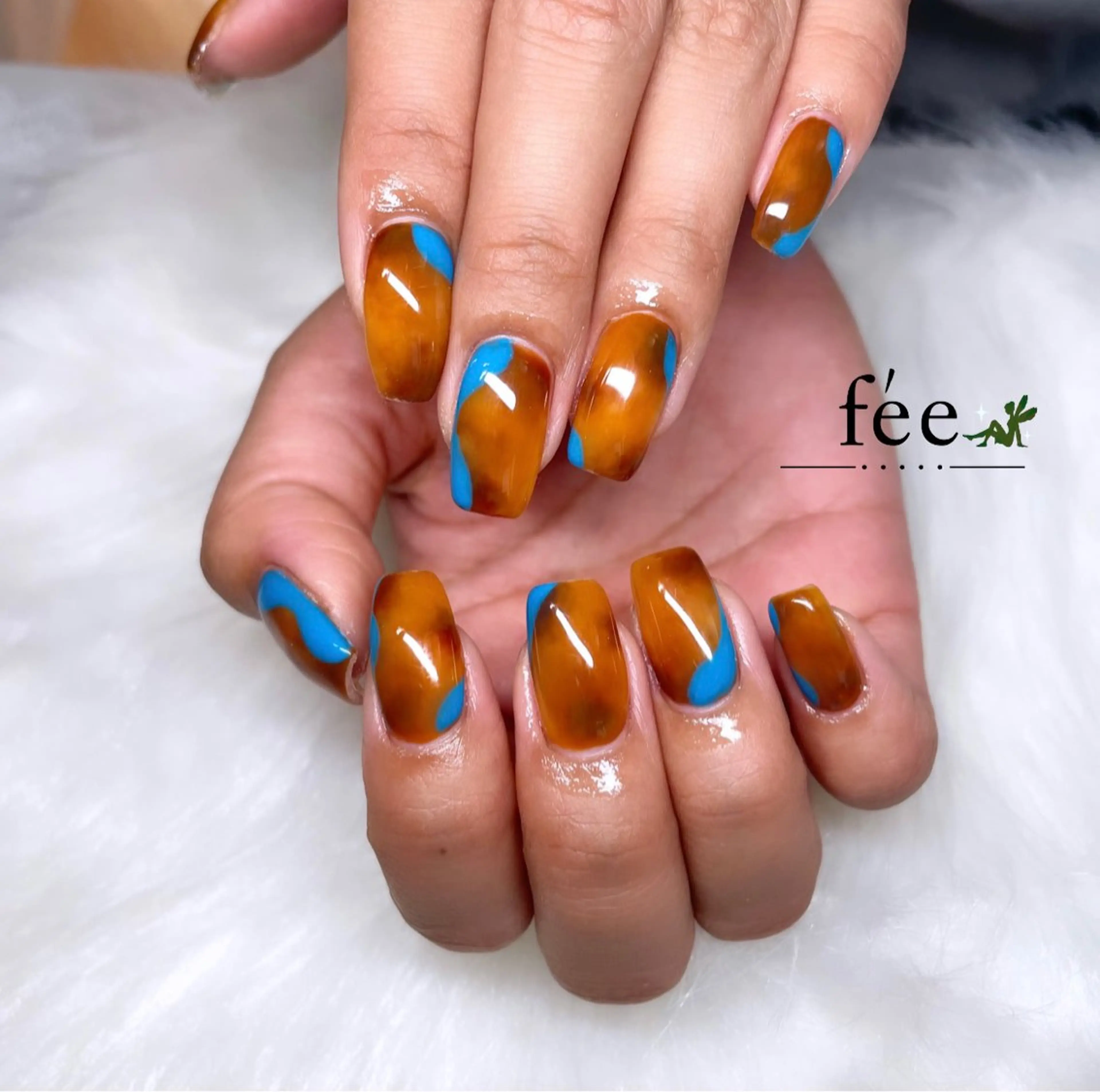 ネイル べっ甲ネイル 成人式 フットネイル フレンチネイル ジェルネイル ハンドネイル nail salon fee（フィー）のネイルデザイン