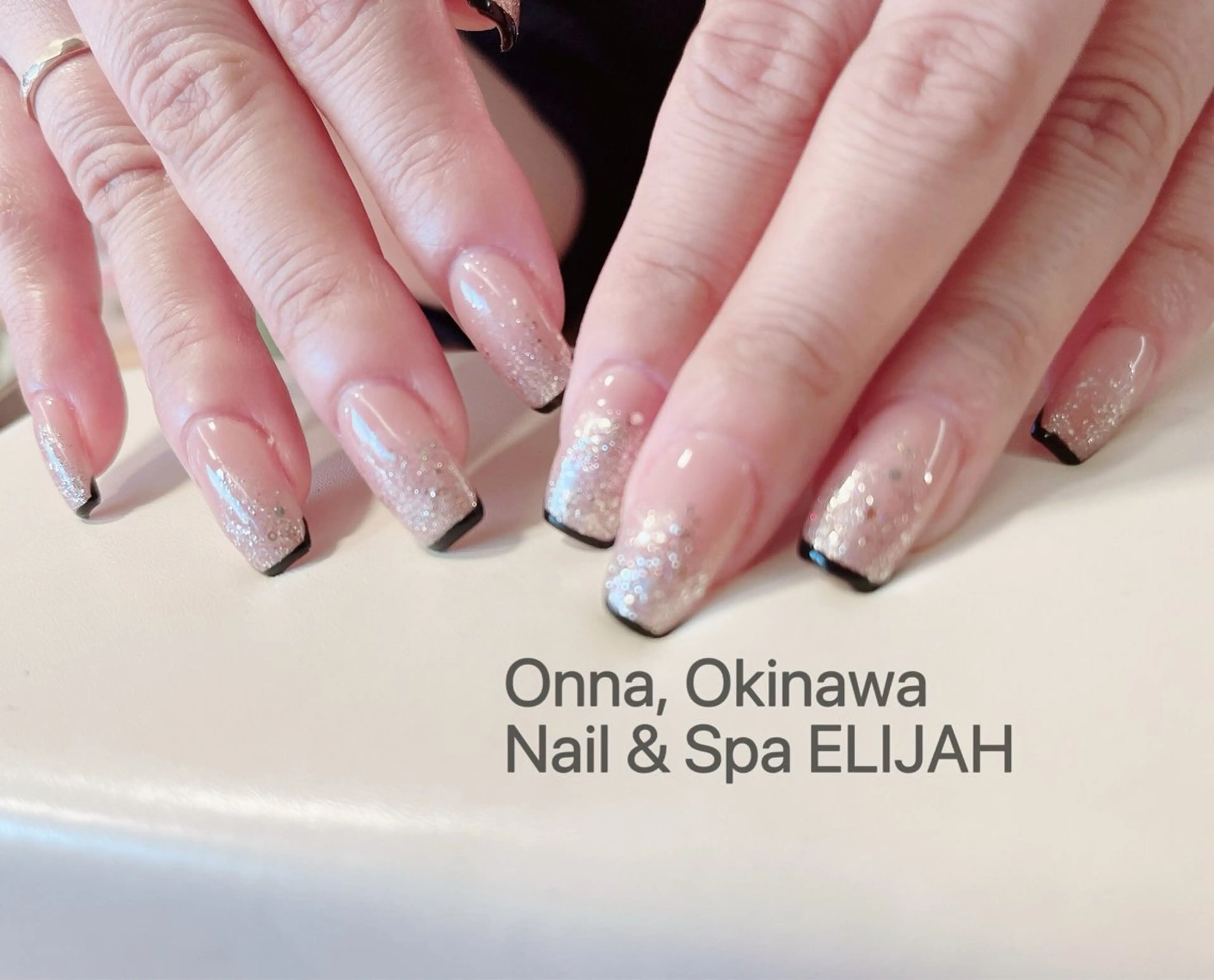 ネイル ハンドネイル ダンラップ新里 友簣乃のネイルデザイン